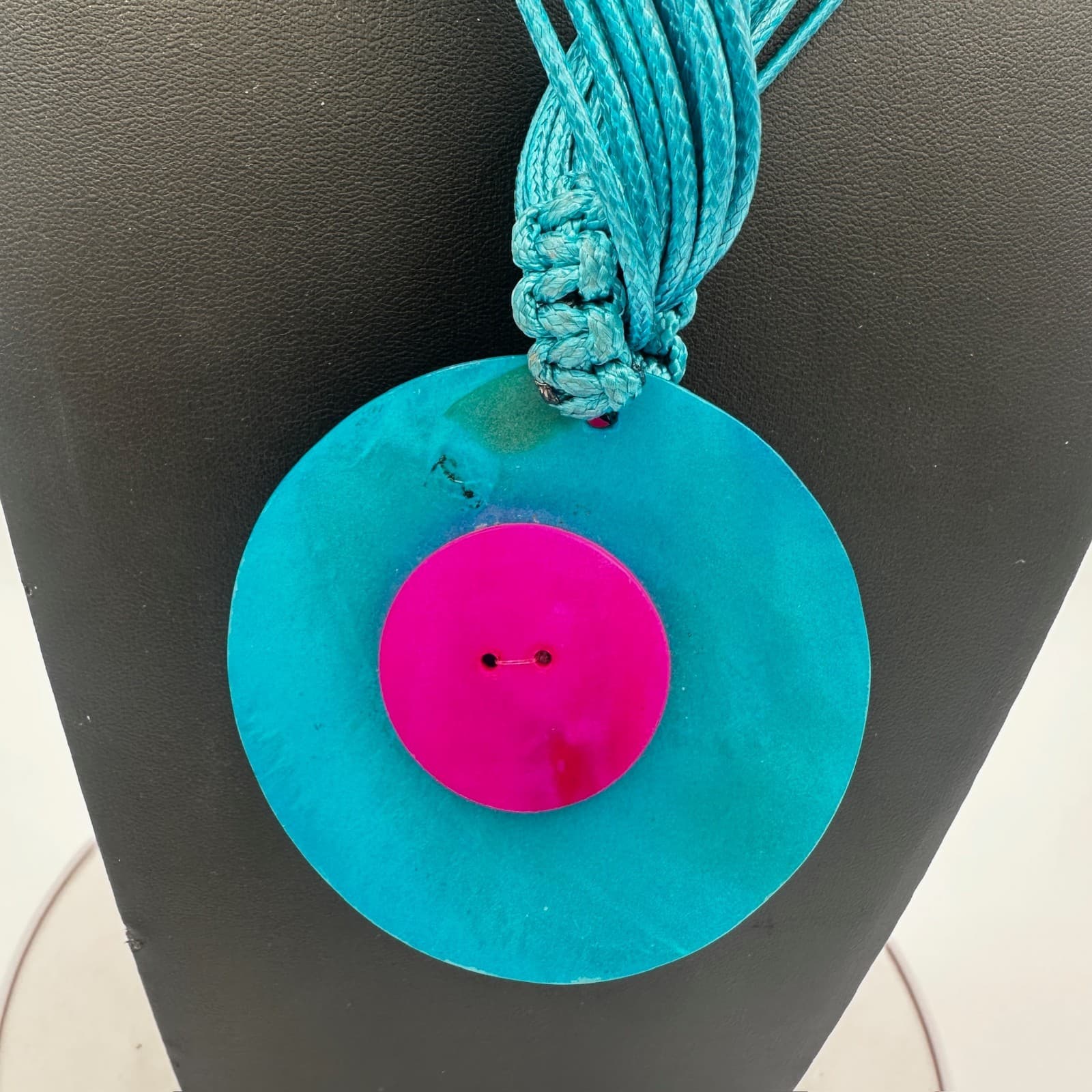 Boho Multicolor Shell Flower Pendant on Turquoise Cord Necklace - Thumbnail 5