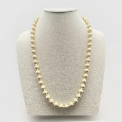 Vintage Creamy Beaded Necklace Single Strand Faux Pearl Jewelry - Image 1