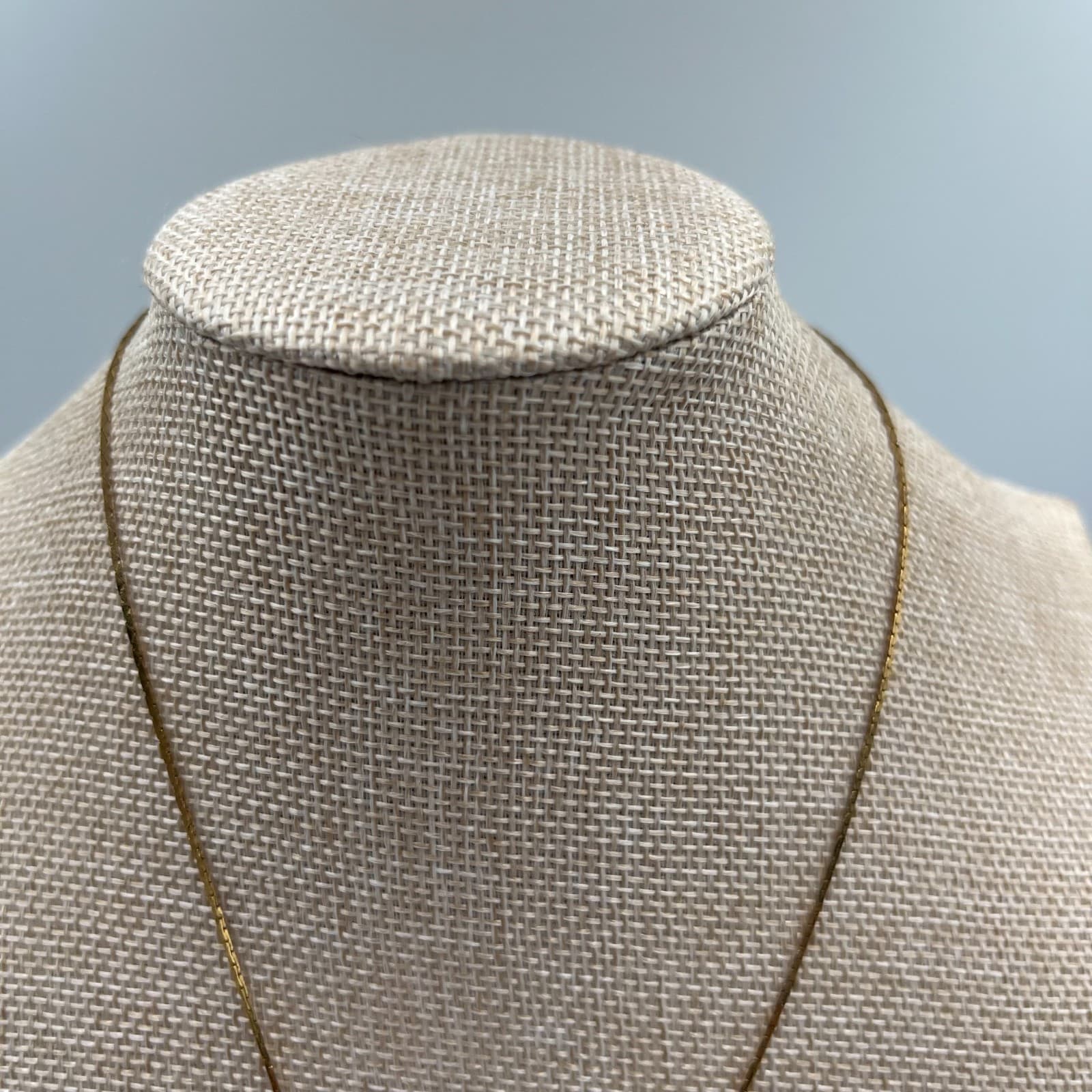 Vtg Gold Hexagon Initial J Necklace Sunburst Starburst Pendant Art Deco Style - Thumbnail 2