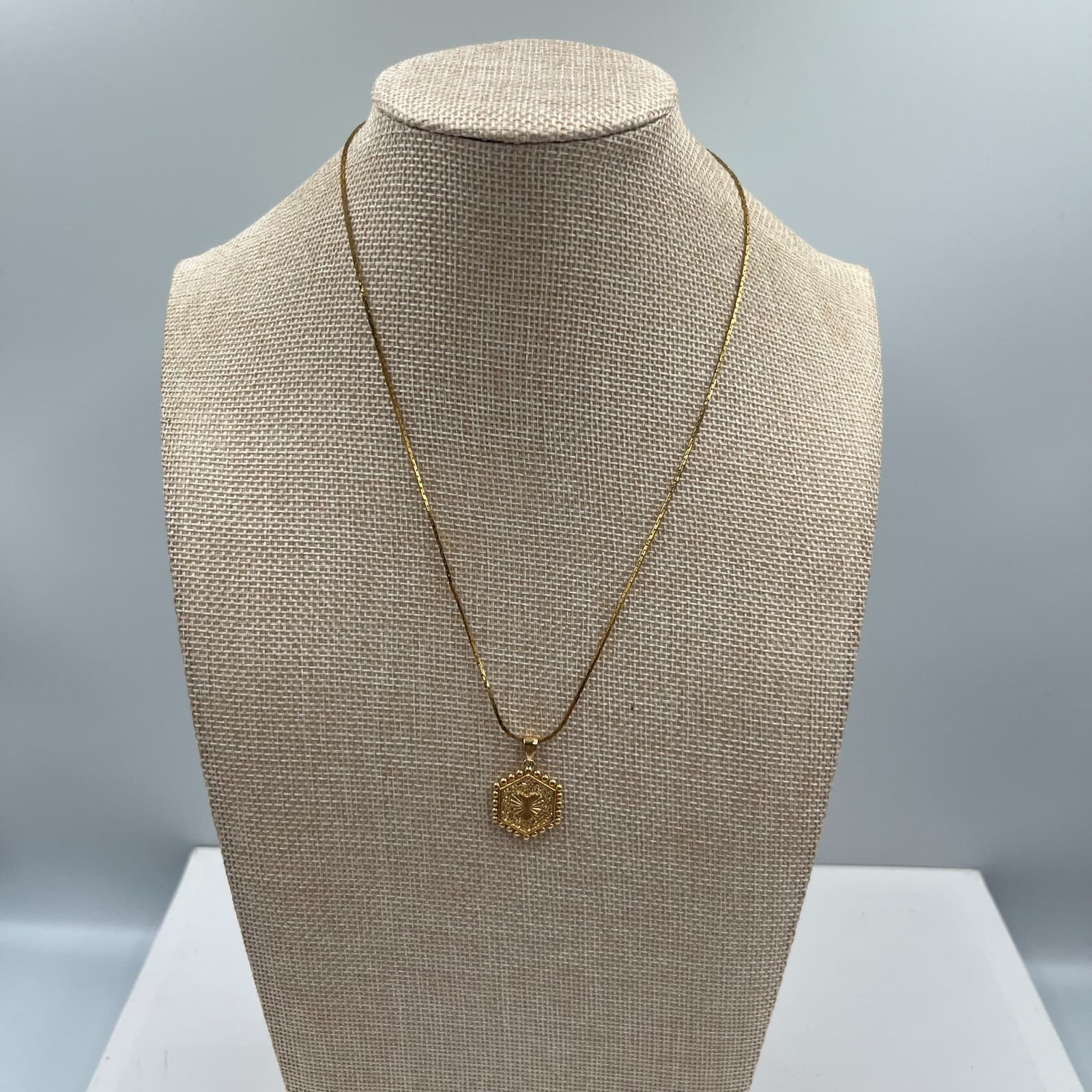 Vtg Gold Hexagon Initial J Necklace Sunburst Starburst Pendant Art Deco Style - Image 1