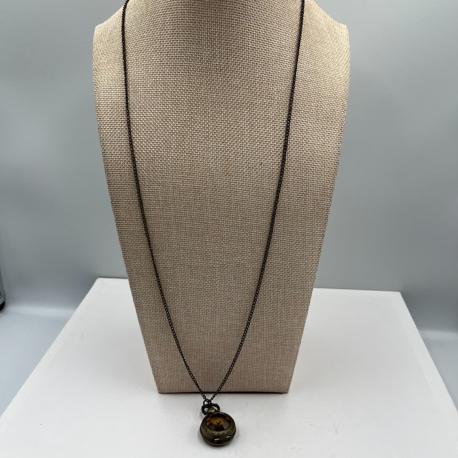 Vintage Style Bronze Pocket Watch Necklace Quartz Locket Pendant Steampunk Chain - Image 1