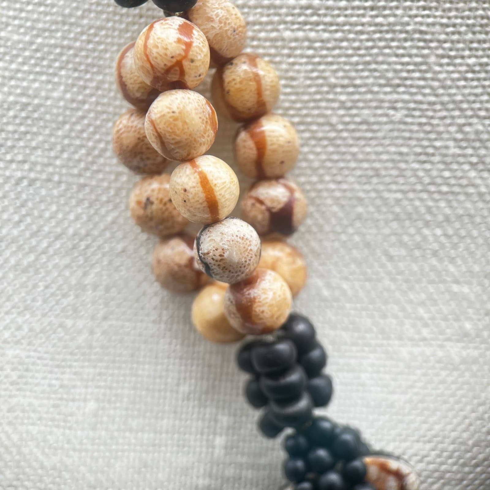 Vintage Handmade Tribal Statement Necklace Chunky Wood Black Bead Ethnic Boho - Thumbnail 4