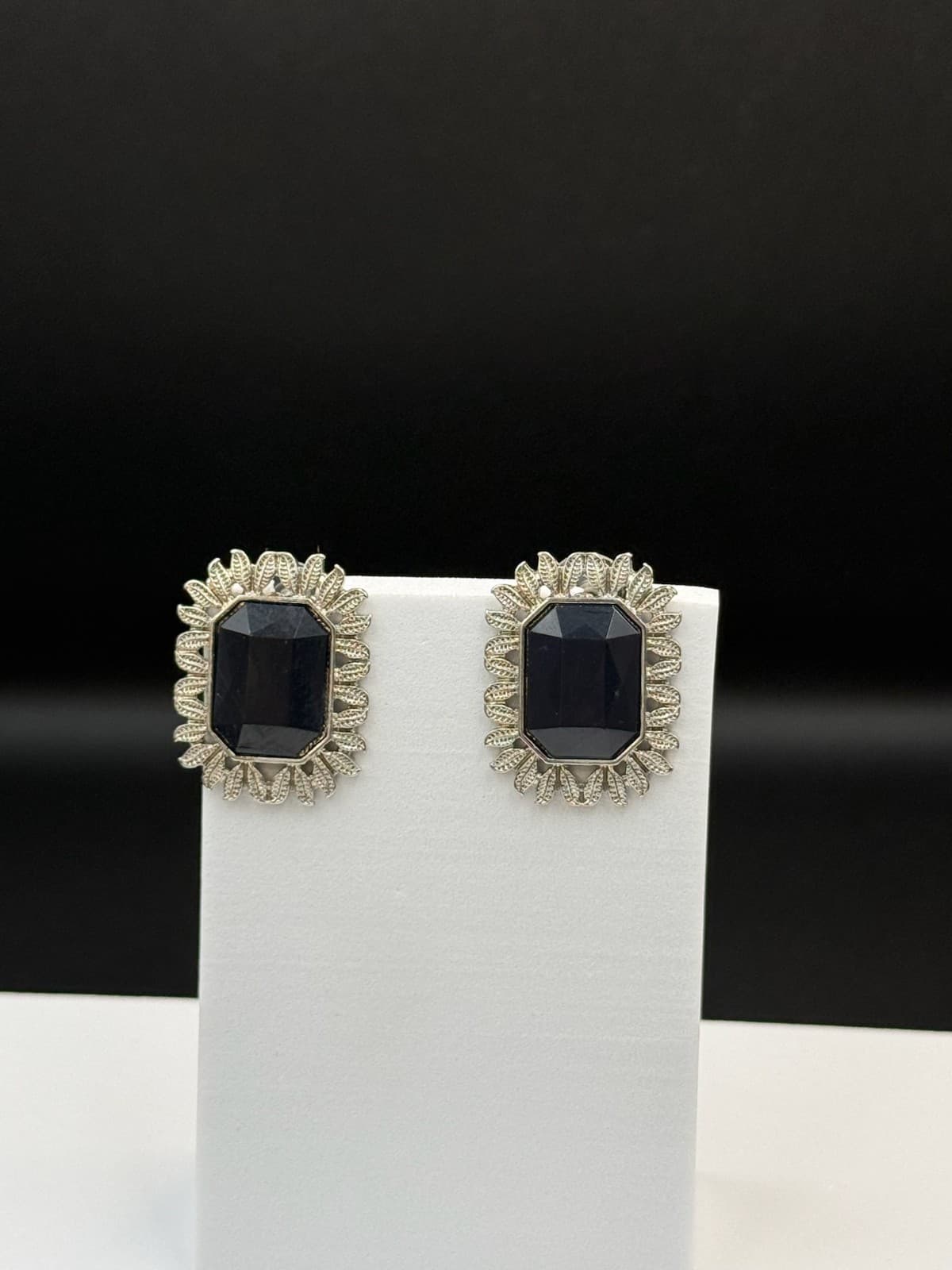 Vintage Womens Silver Pleated Black Rhinestone Fashion Wedding Earrings - Thumbnail 10