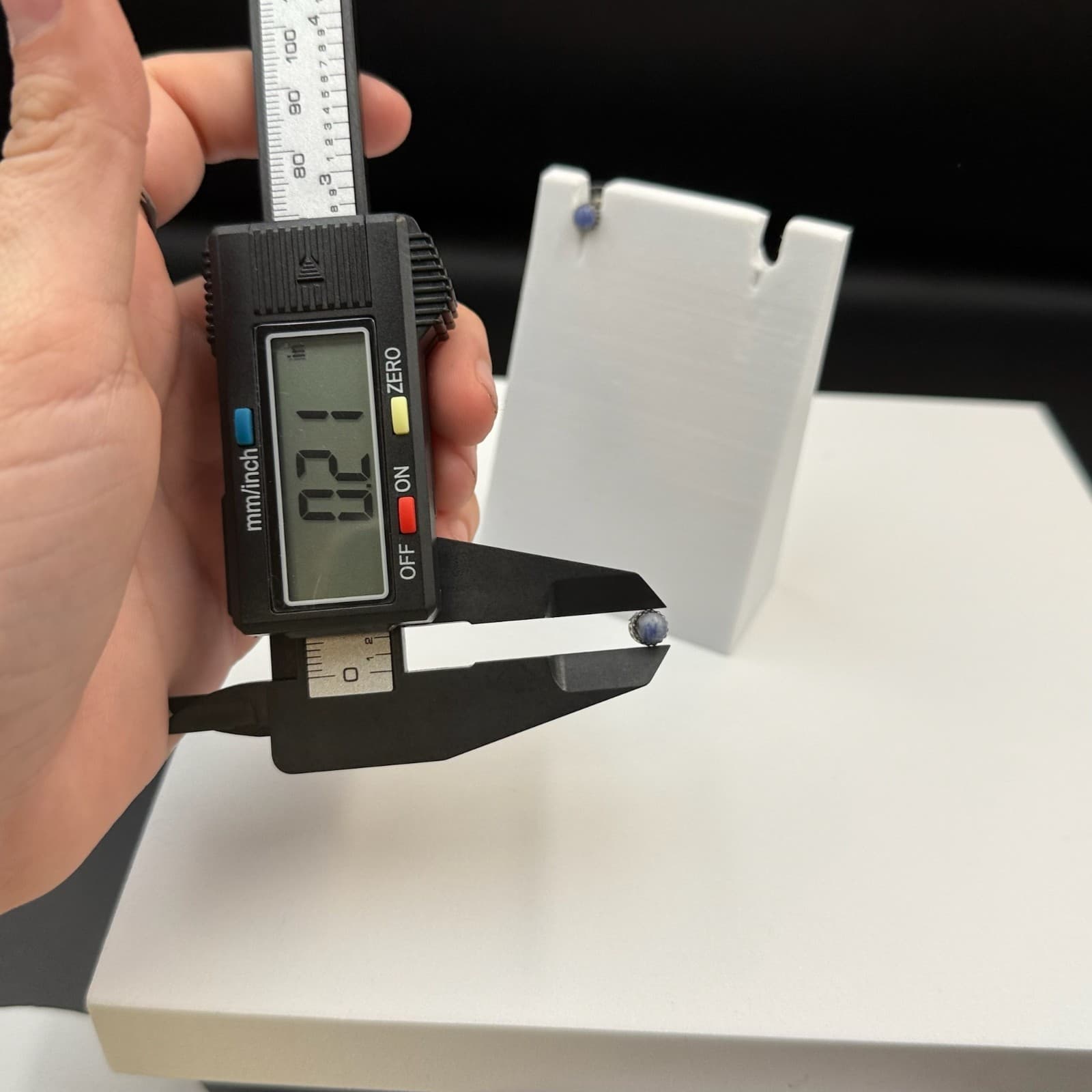 Vintage Women's Blue Cabochon-Cut Gemstone Fashion Wedding Stud Earrings - Thumbnail 11