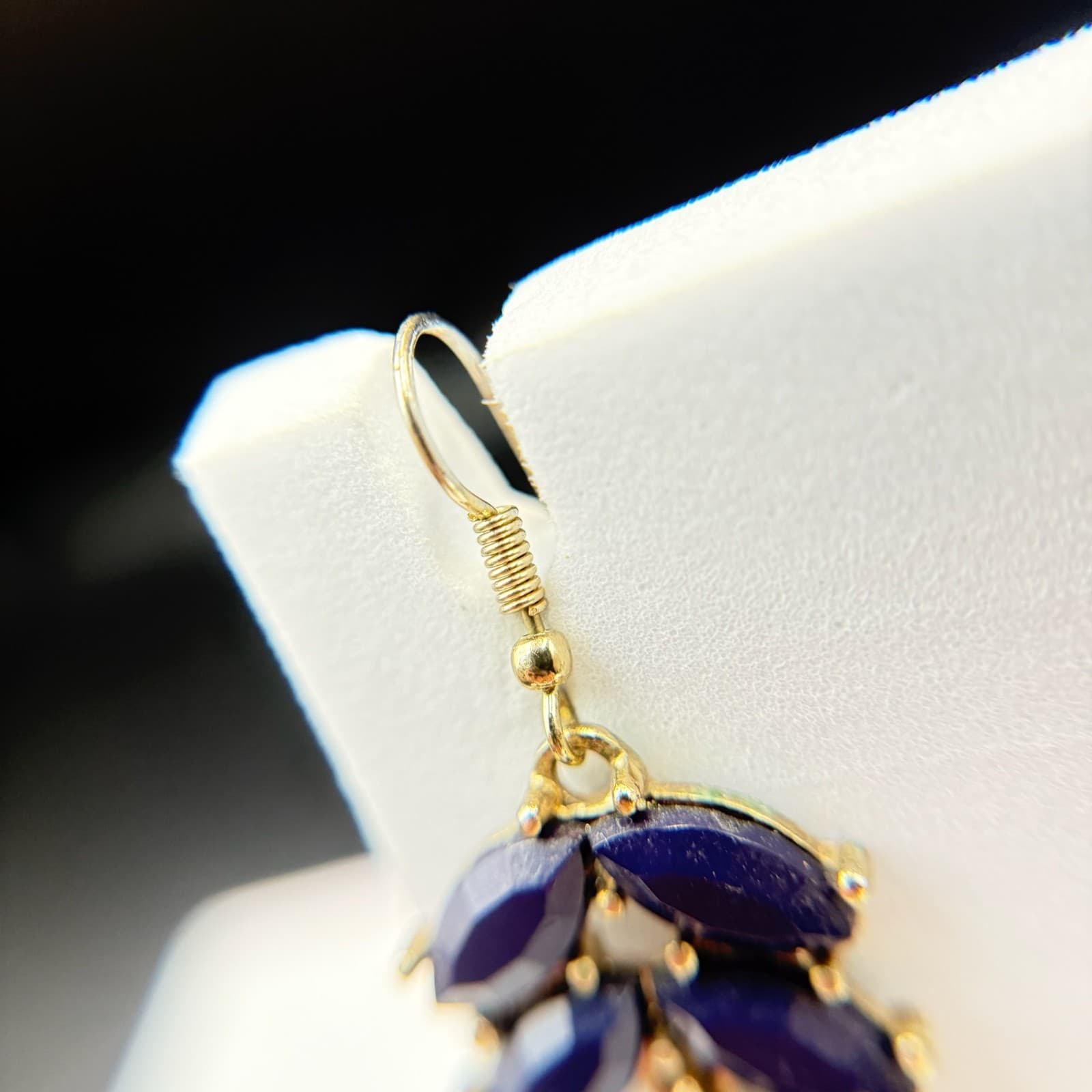 Vintage Womens Navy Gold-Plated Stone-Studded Leaf-Shaped Dangle Fashion Earring - Thumbnail 5