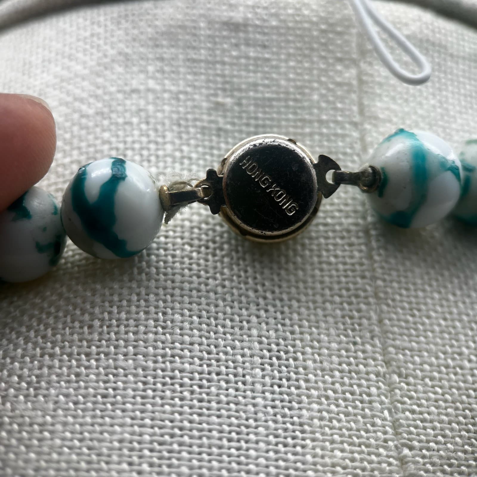 Vintage Large Chunky Mint Green Quartz Bead Necklace Fashion Accessory - Thumbnail 4