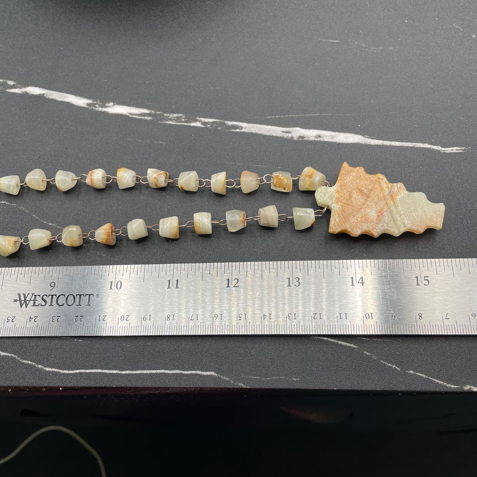 Vintage Cream Mexican Hand-Carve Banded Agate Calcite Arrowhead Pendant Necklace - Thumbnail 10