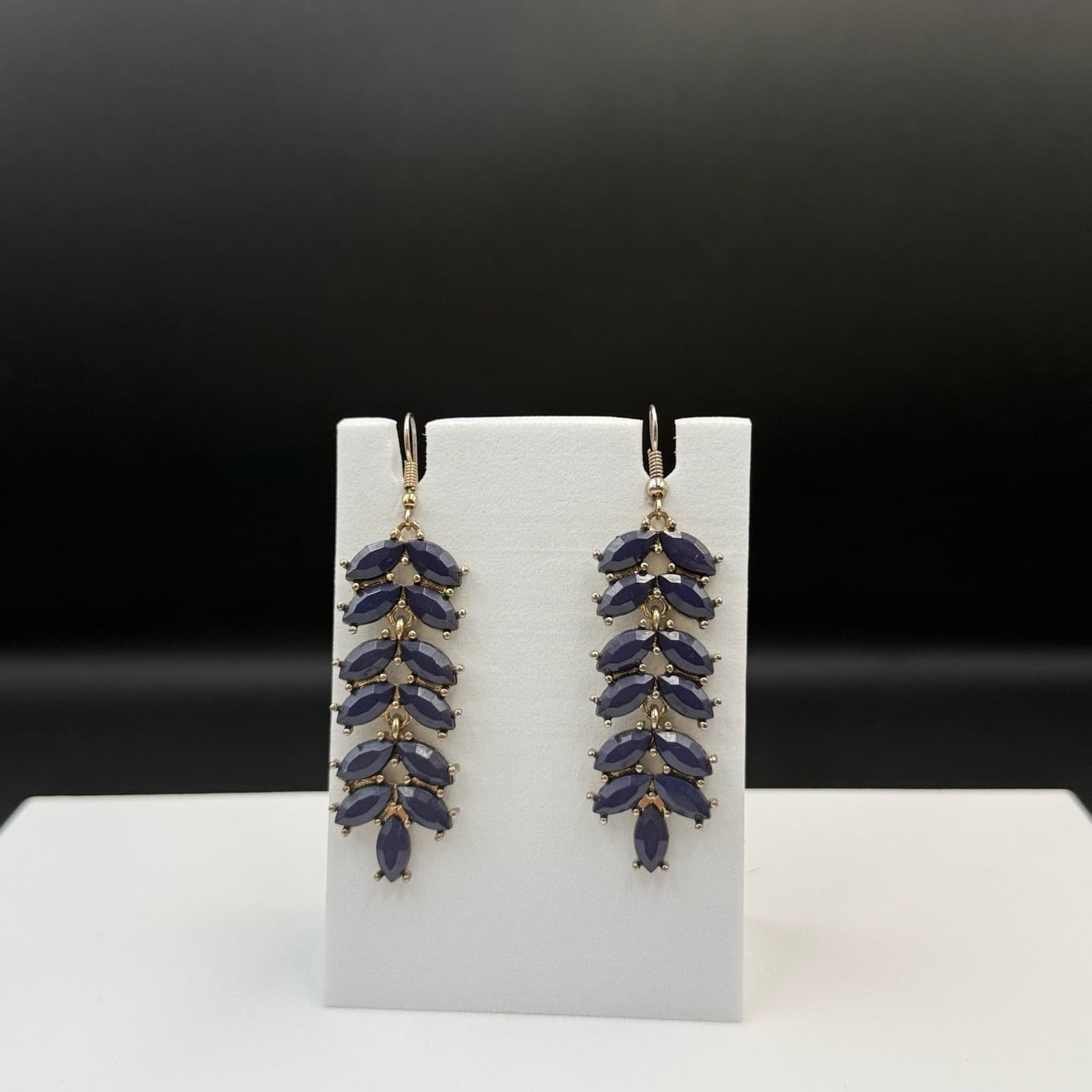 Vintage Womens Navy Gold-Plated Stone-Studded Leaf-Shaped Dangle Fashion Earring - Thumbnail 2