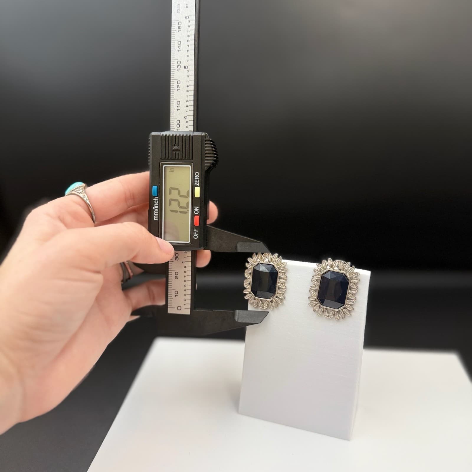 Vintage Womens Silver Pleated Black Rhinestone Fashion Wedding Earrings - Thumbnail 14