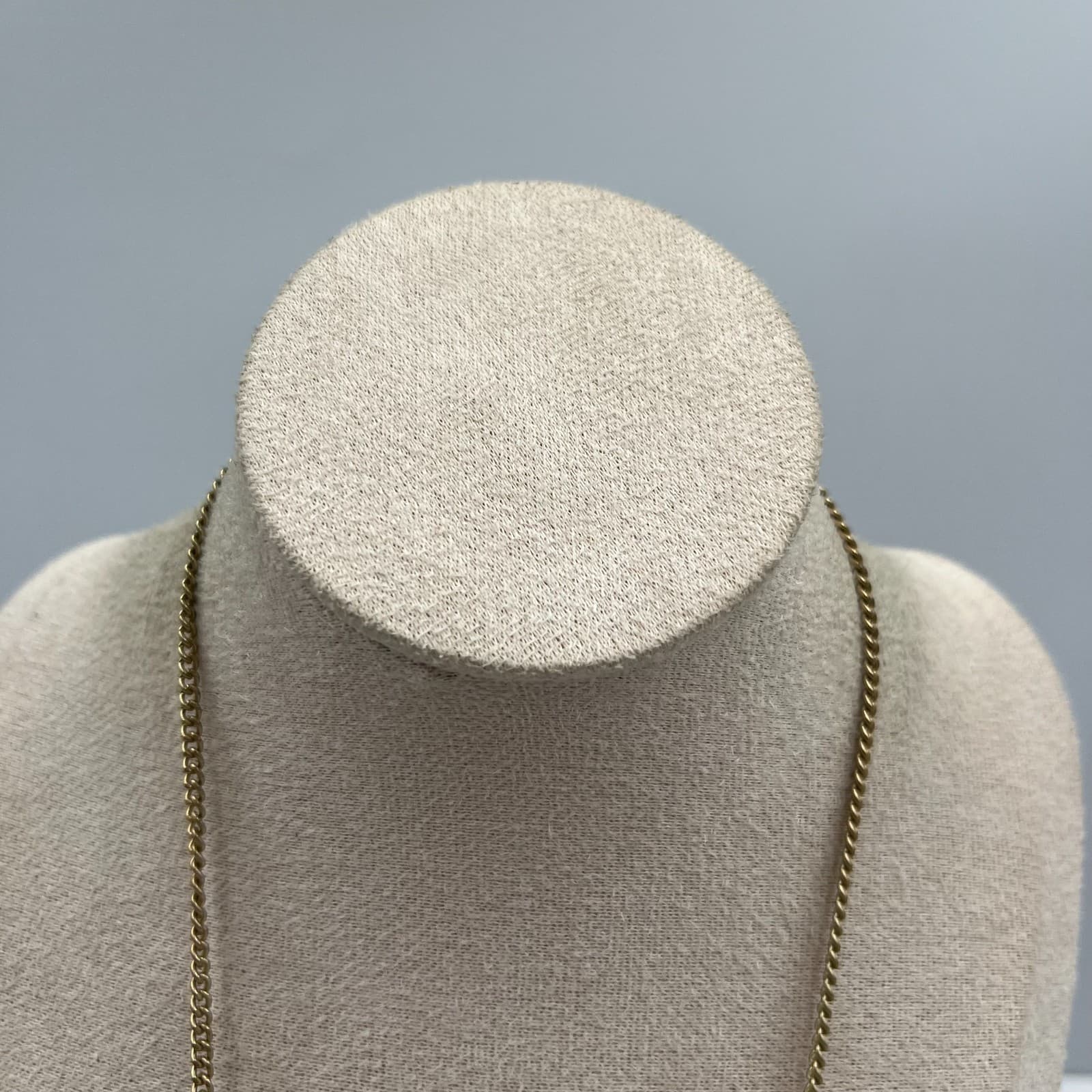 VTG Retro Geometric Bib Necklace Silver Tone Gray Faux Stone Statement Jewelry - Thumbnail 2