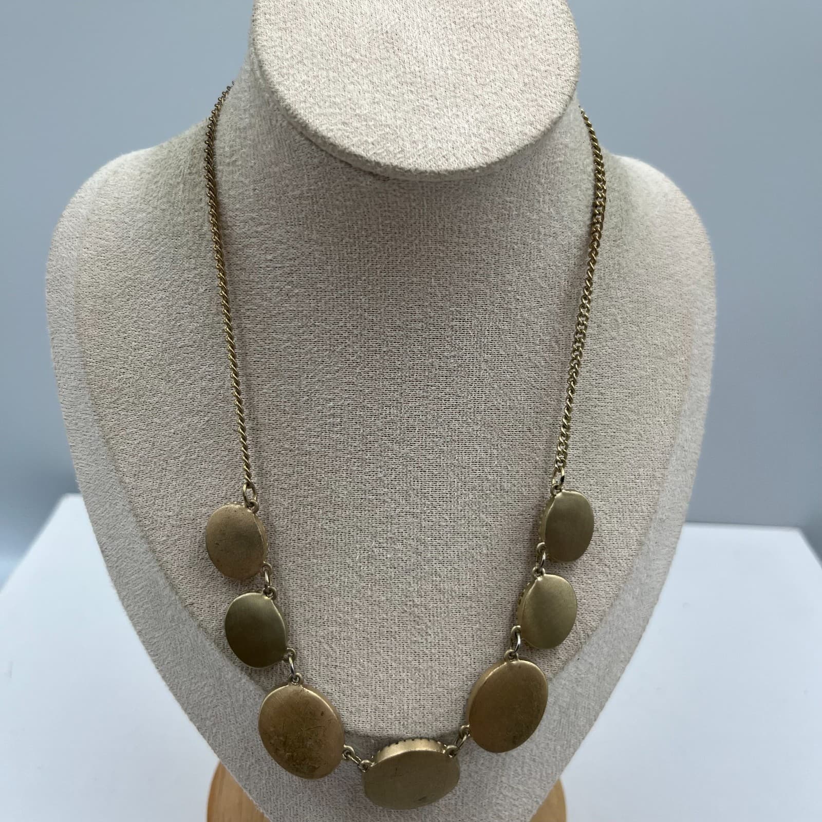 VTG Retro Geometric Bib Necklace Silver Tone Gray Faux Stone Statement Jewelry - Thumbnail 6