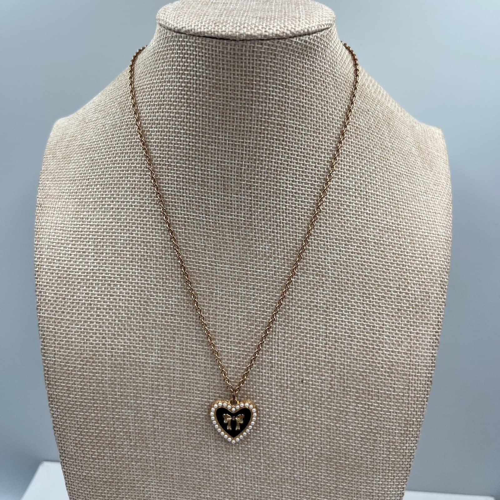 Vintage Black Enamel Heart Pendant Necklace Gold Tone Bow Faux Pearl Statement - Image 1