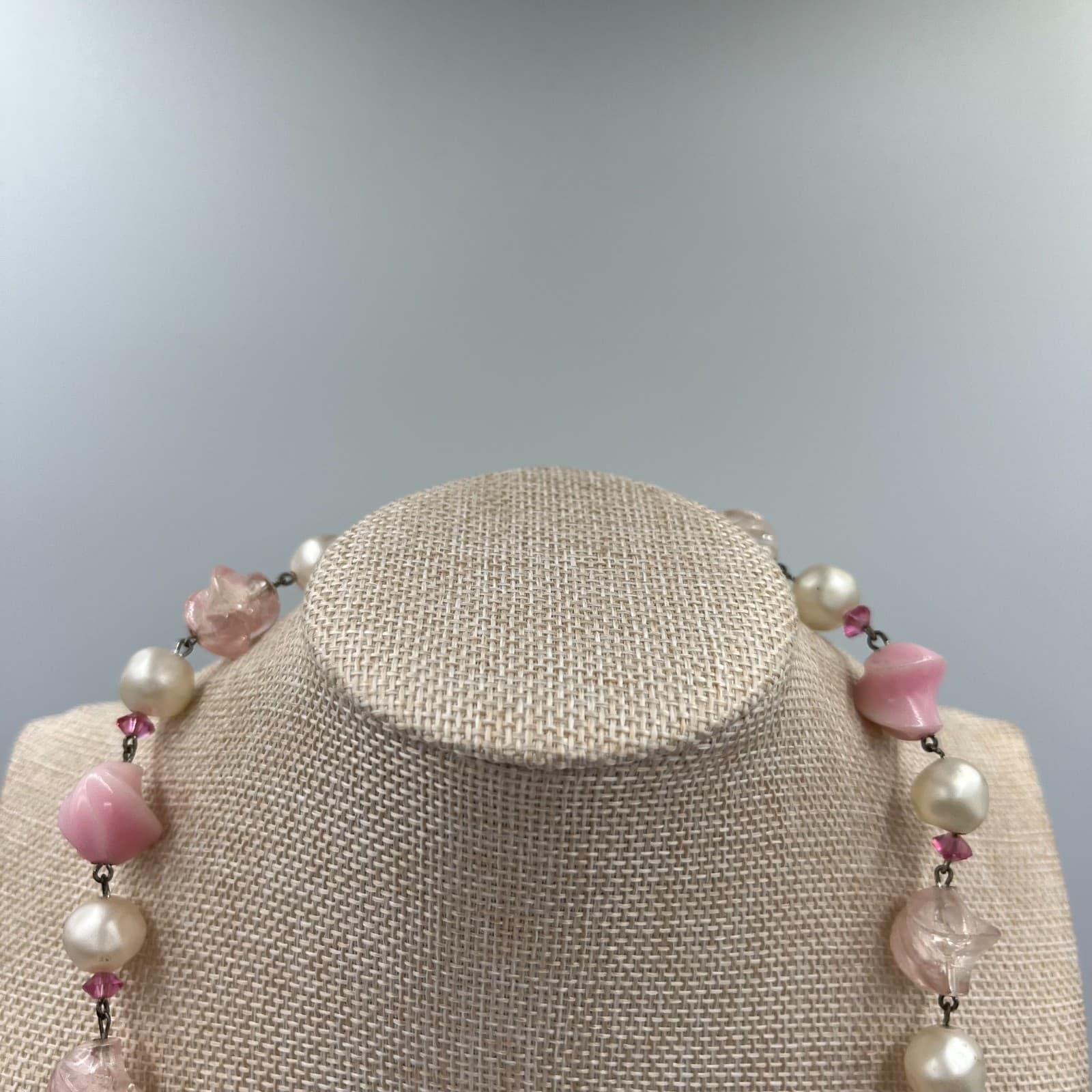 VTG Cream Mother Of Pearl Pink Sugar Beads Miriam Haskell-Style Station Necklace - Thumbnail 2
