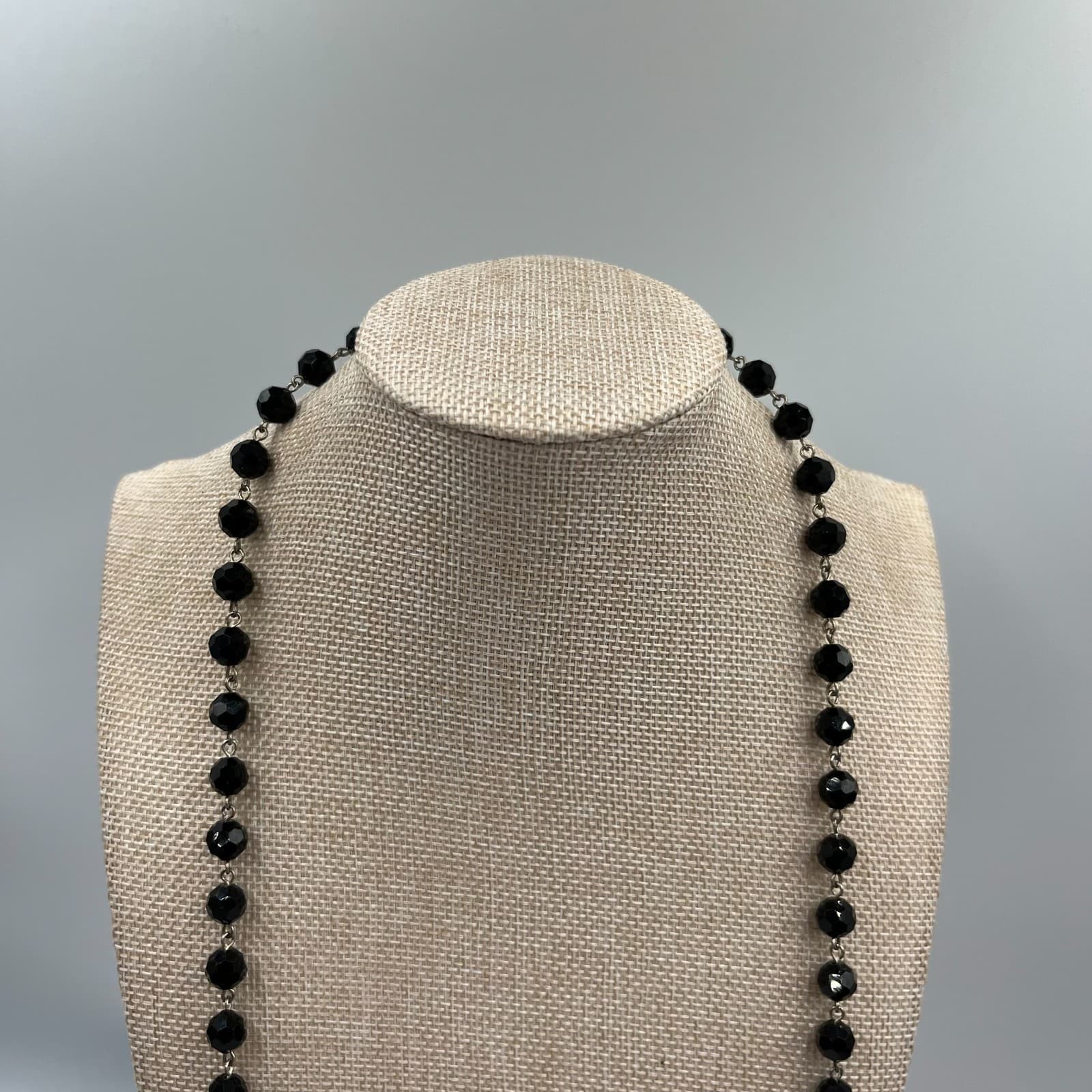 Vtg Black Faceted Bead Necklace Glass Jet Style Goth Victorian Art Deco Retro - Thumbnail 2