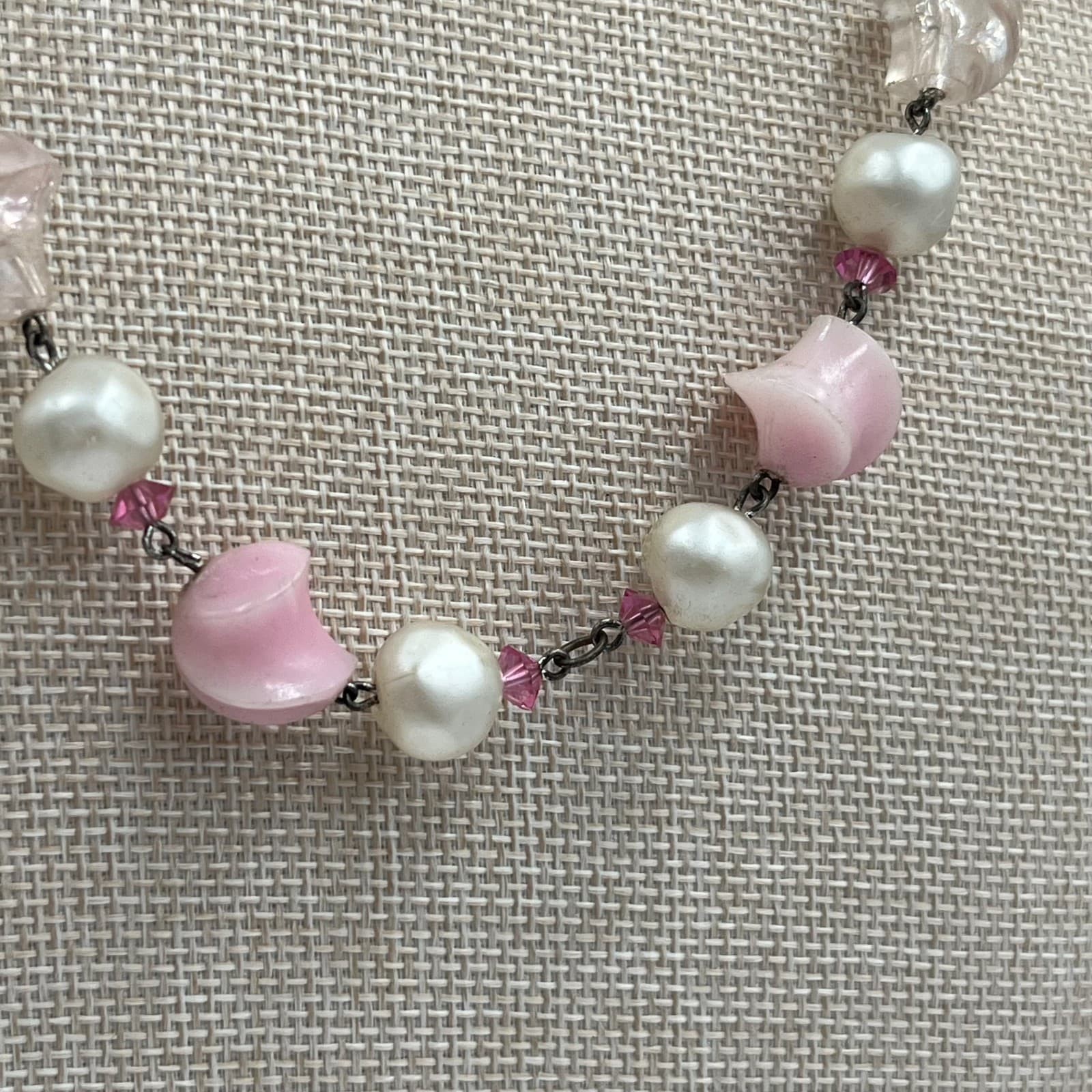 VTG Cream Mother Of Pearl Pink Sugar Beads Miriam Haskell-Style Station Necklace - Thumbnail 6