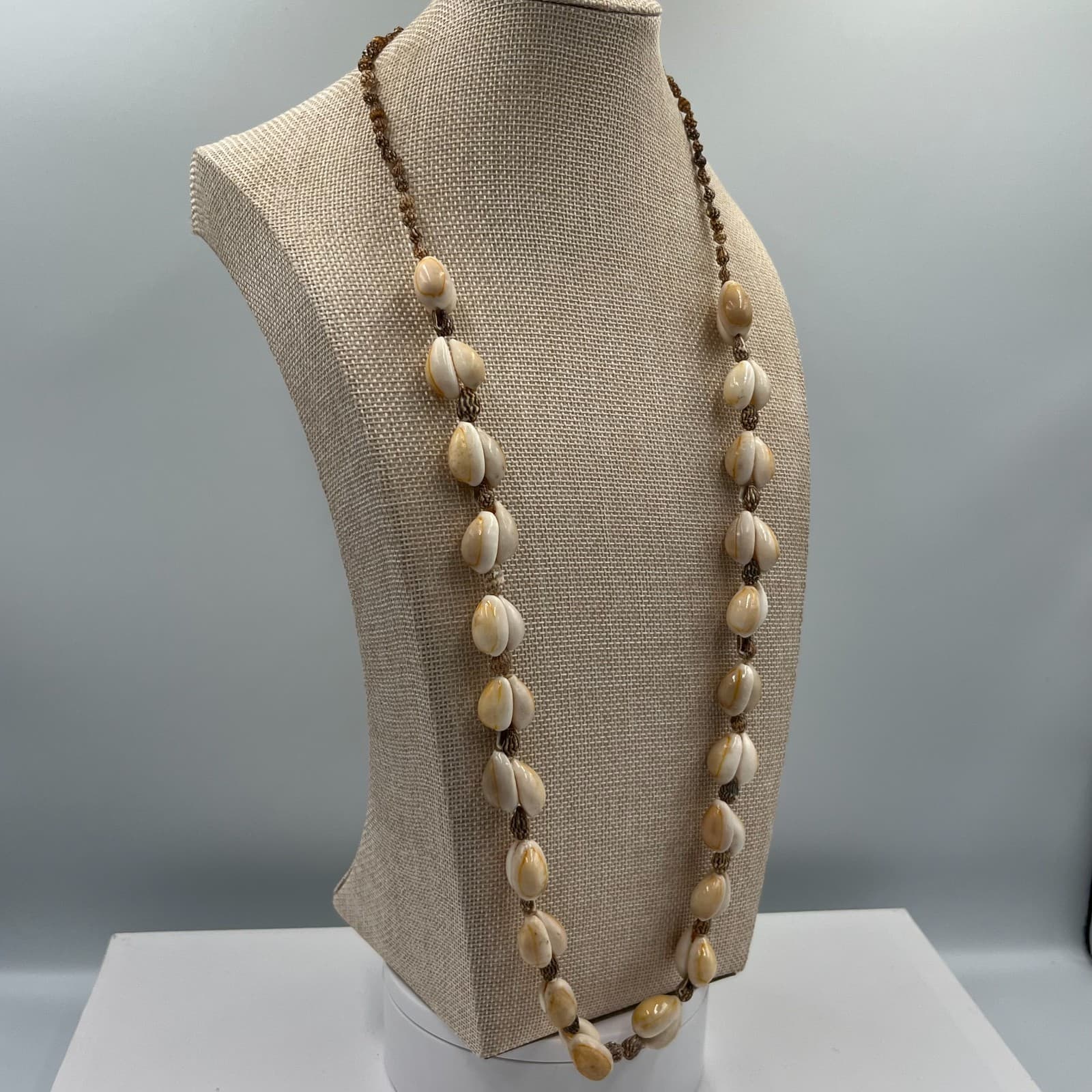 Vintage Ivory Bohemian Opera-Length Gastropod & Cowrie Shell Beaded Lei Necklace - Thumbnail 5