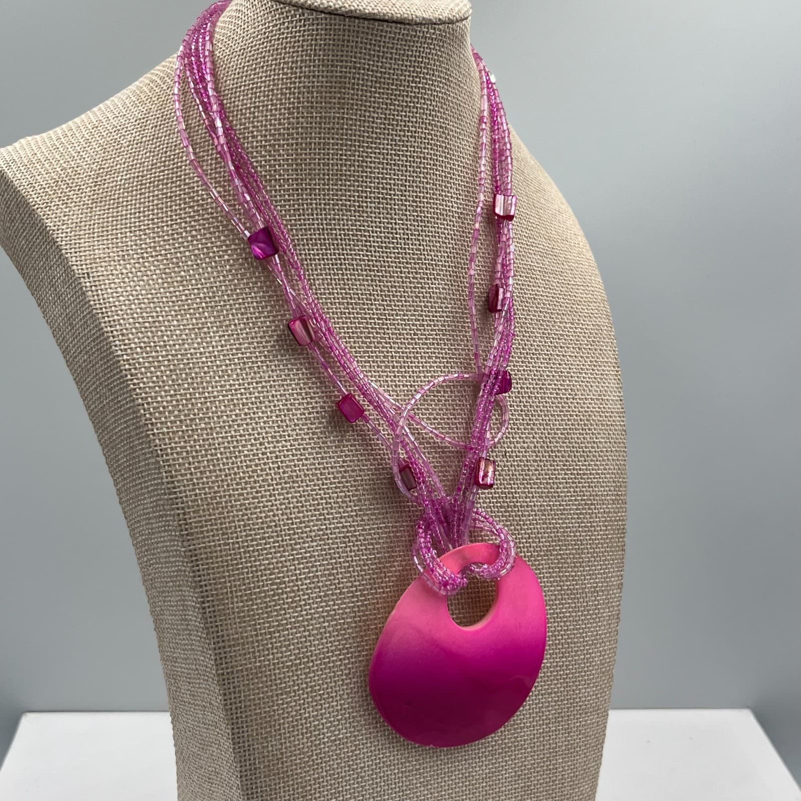 Vintage Pink Mother of Pearl Shell Pendant Necklace Multi Strand Seed Bead Boho - Thumbnail 6