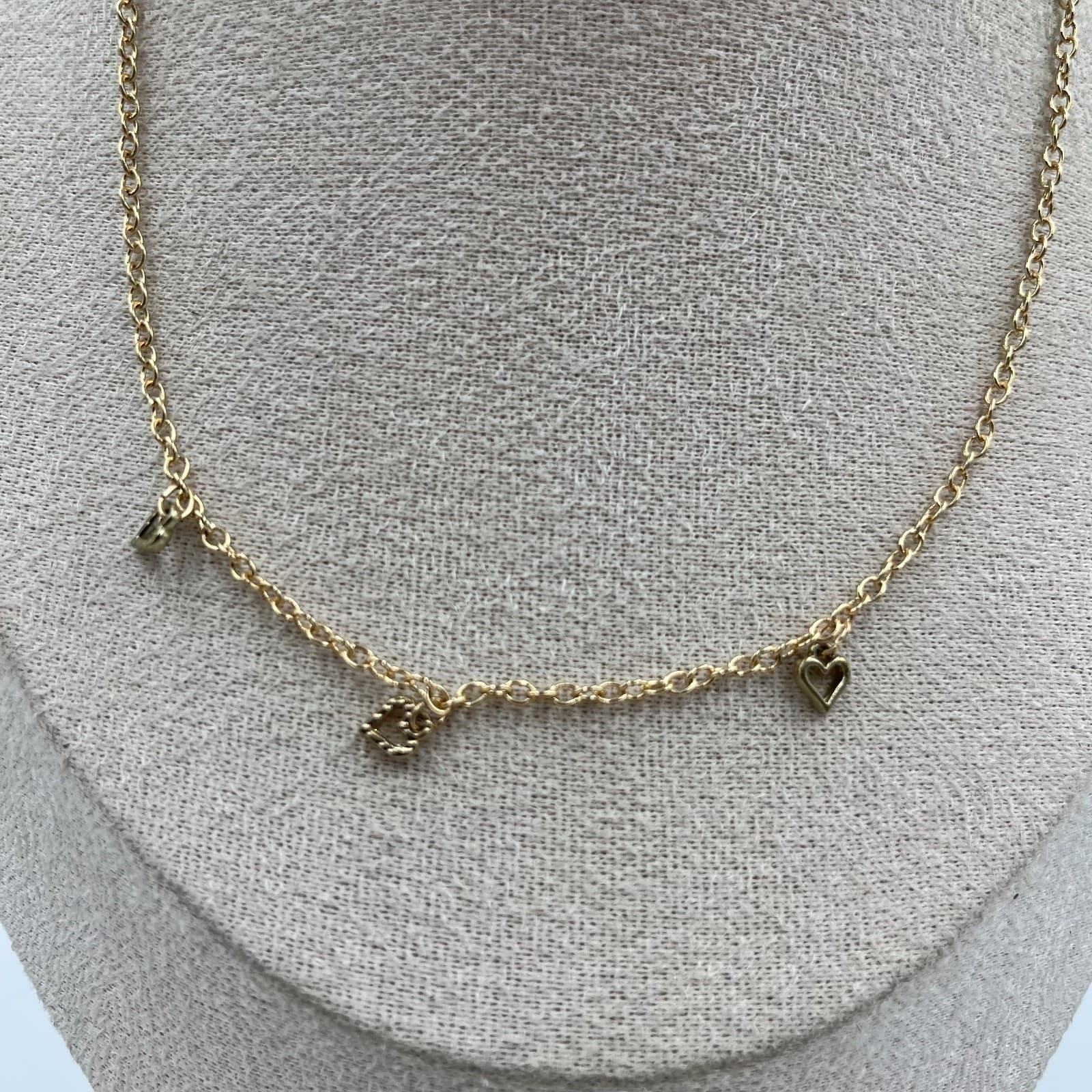 Vintage Puffy Heart Charm Necklace Gold Tone Textured Dainty Pendant Gift - Thumbnail 3