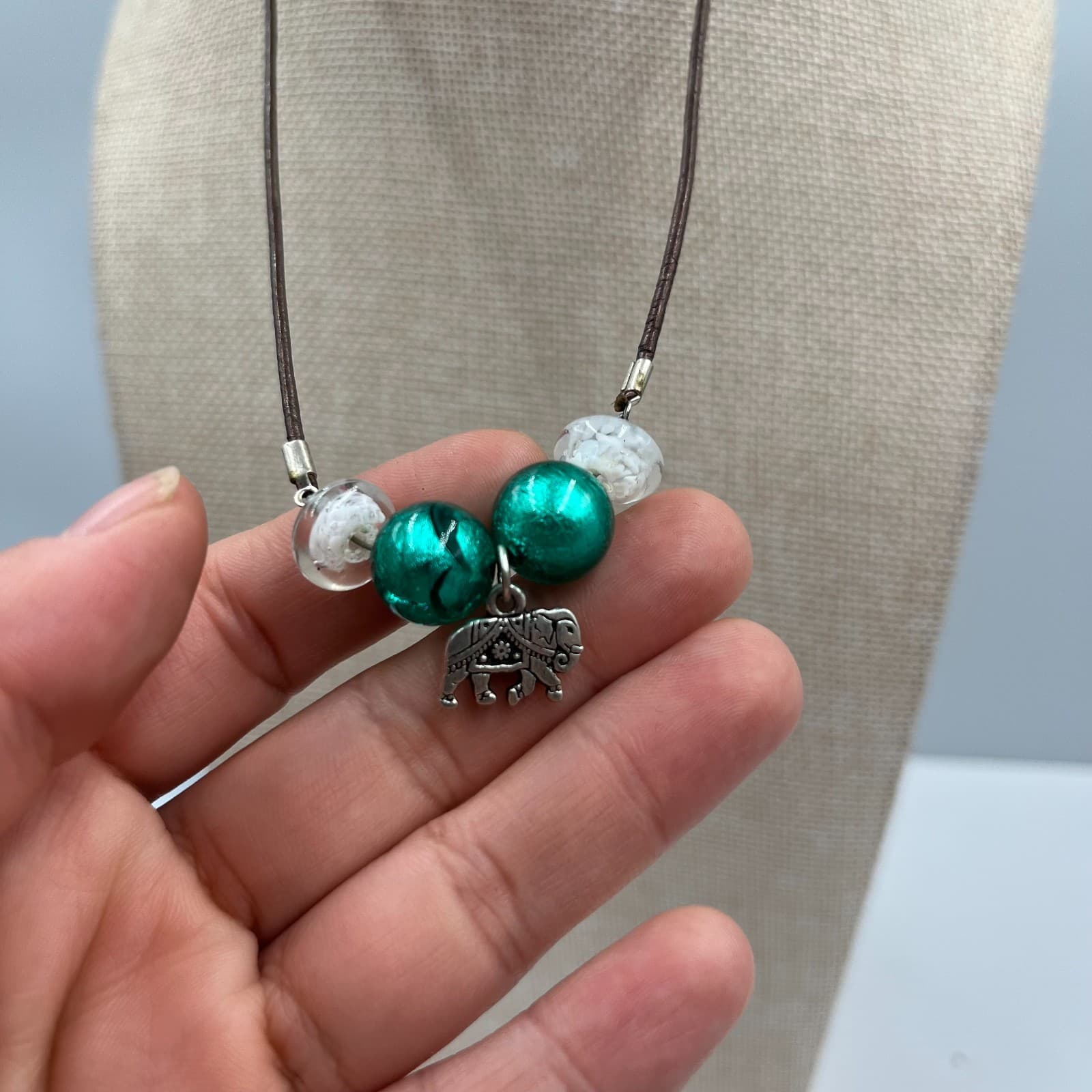 Vintage Boho Elephant Pendant Necklace Silver Tone Carved Animal Leather Cord - Thumbnail 4