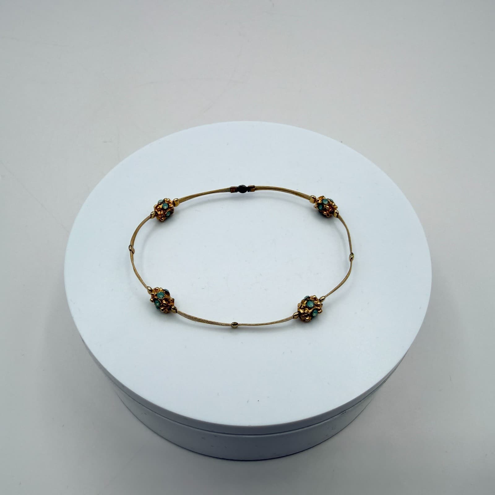 Vintage 80s Turquoise Opal Bracelet Gold Tone Flexible Wire Artisan Jewelry - Image 1