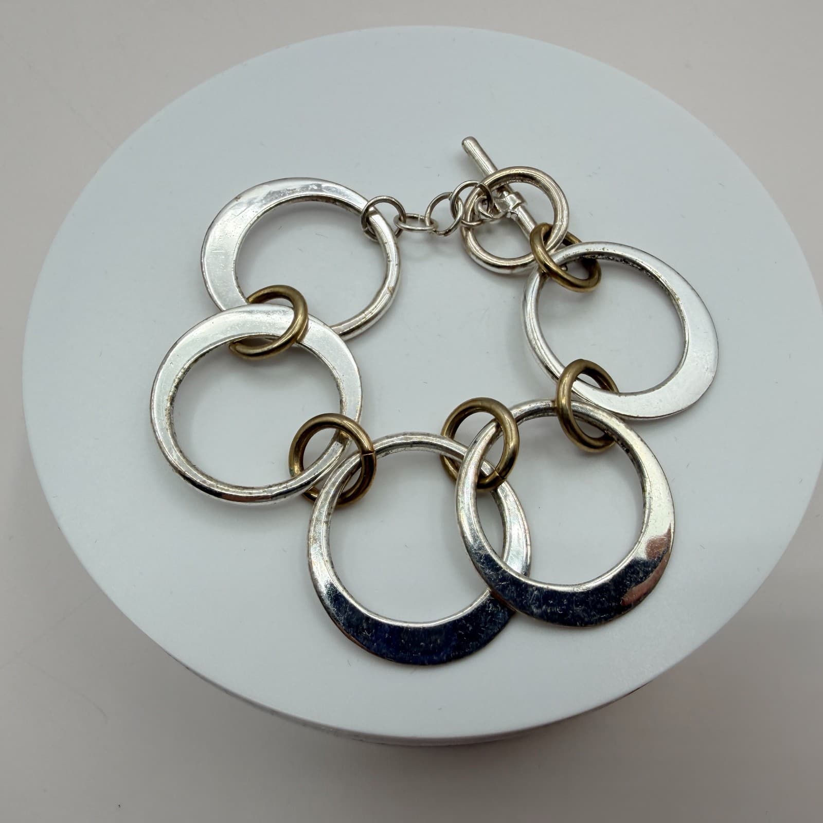 Vintage 80s Silver Tone Chunky Circle Link Bracelet Toggle Clasp Classic Jewelry - Thumbnail 5