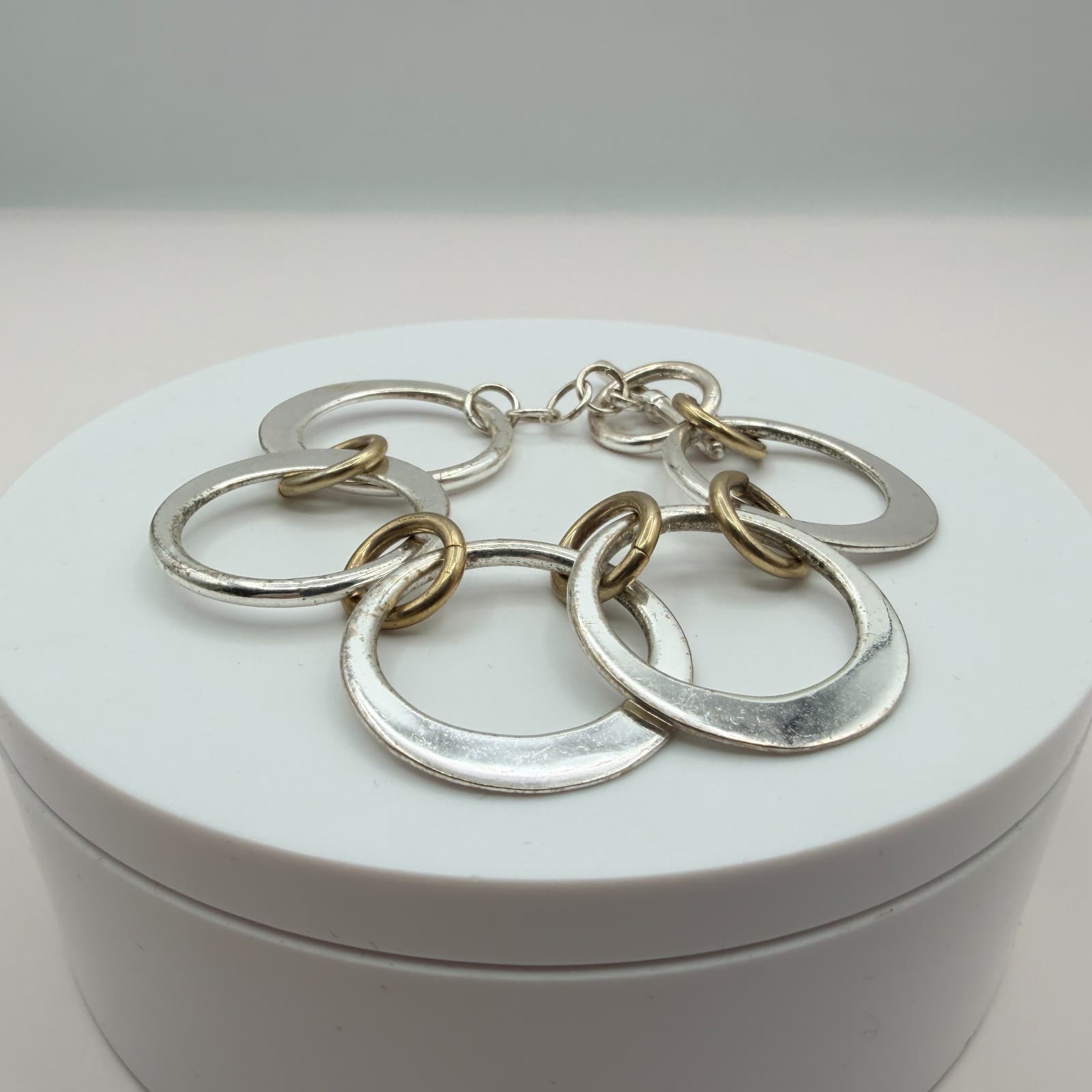 Vintage 80s Silver Tone Chunky Circle Link Bracelet Toggle Clasp Classic Jewelry - Thumbnail 6