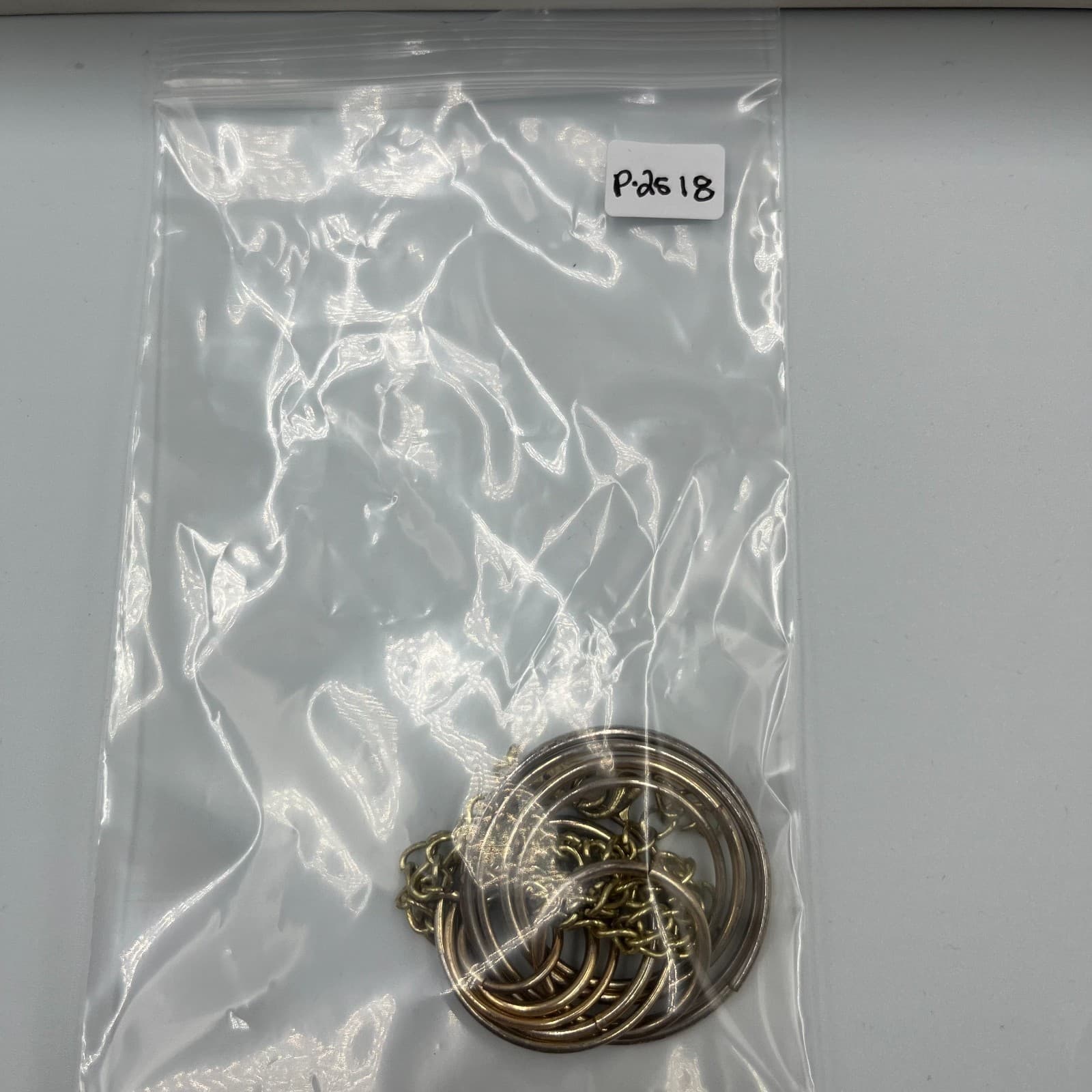 Vintage Silver Tone Interlocking Circles Rings Pendant Necklace 18" Statement - Thumbnail 9