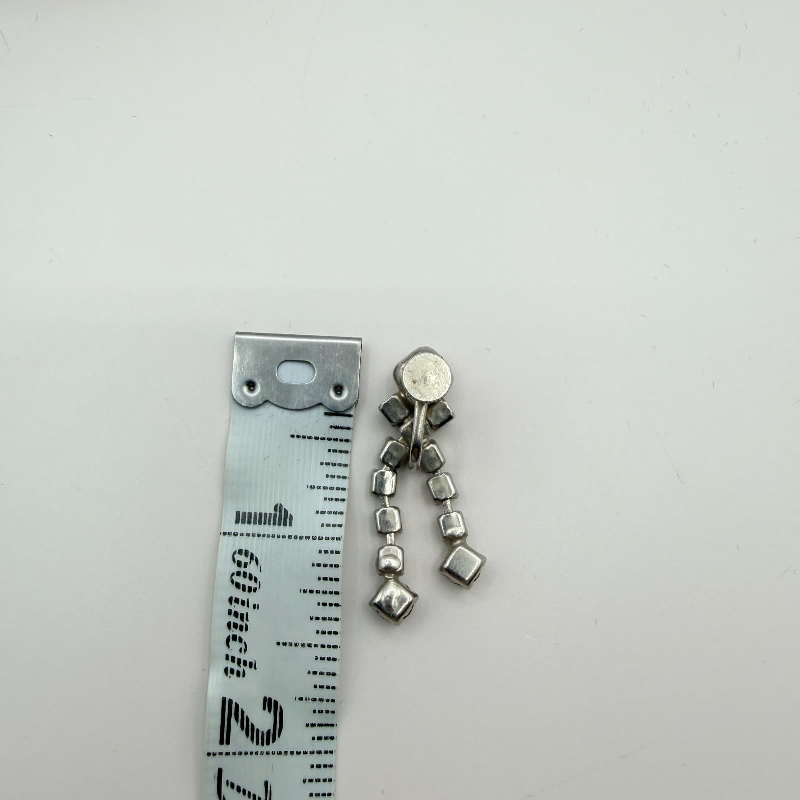 Vintage Y2K Silver Tone Rhinestone Earrings Women's Classic Fashion Jewelry - Thumbnail 7