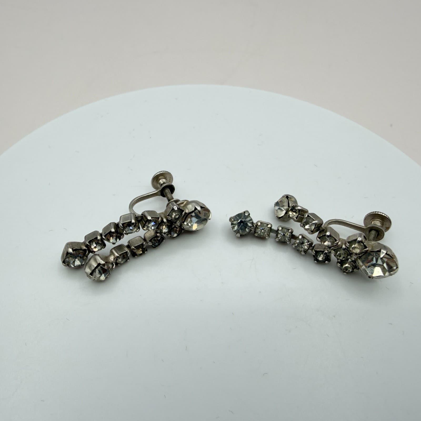 Vintage Y2K Silver Tone Rhinestone Earrings Women's Classic Fashion Jewelry - Thumbnail 2