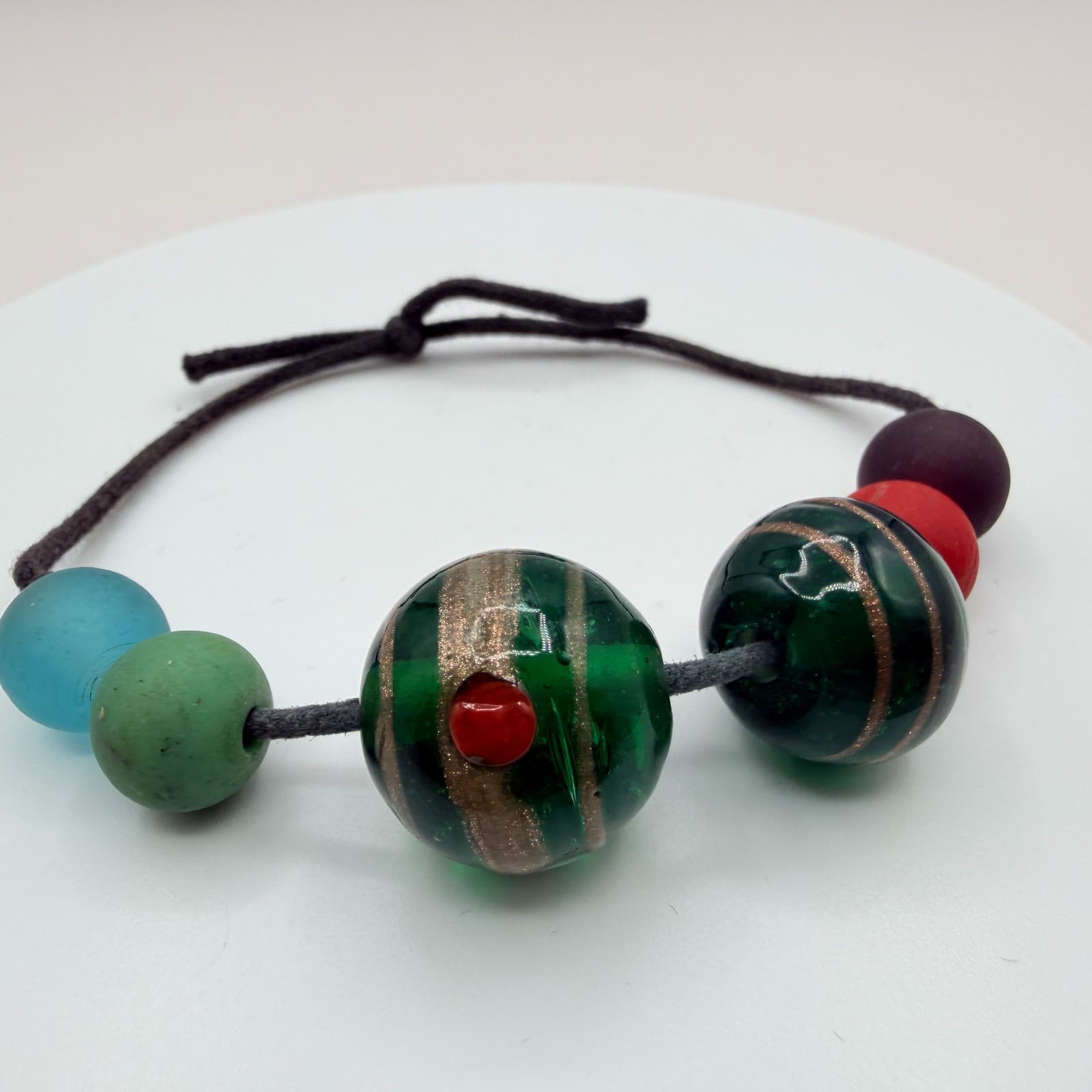 Vintage 80s Lampwork Glass Bead Cord Bracelet Multicolor Striped Classic Jewelry - Thumbnail 4