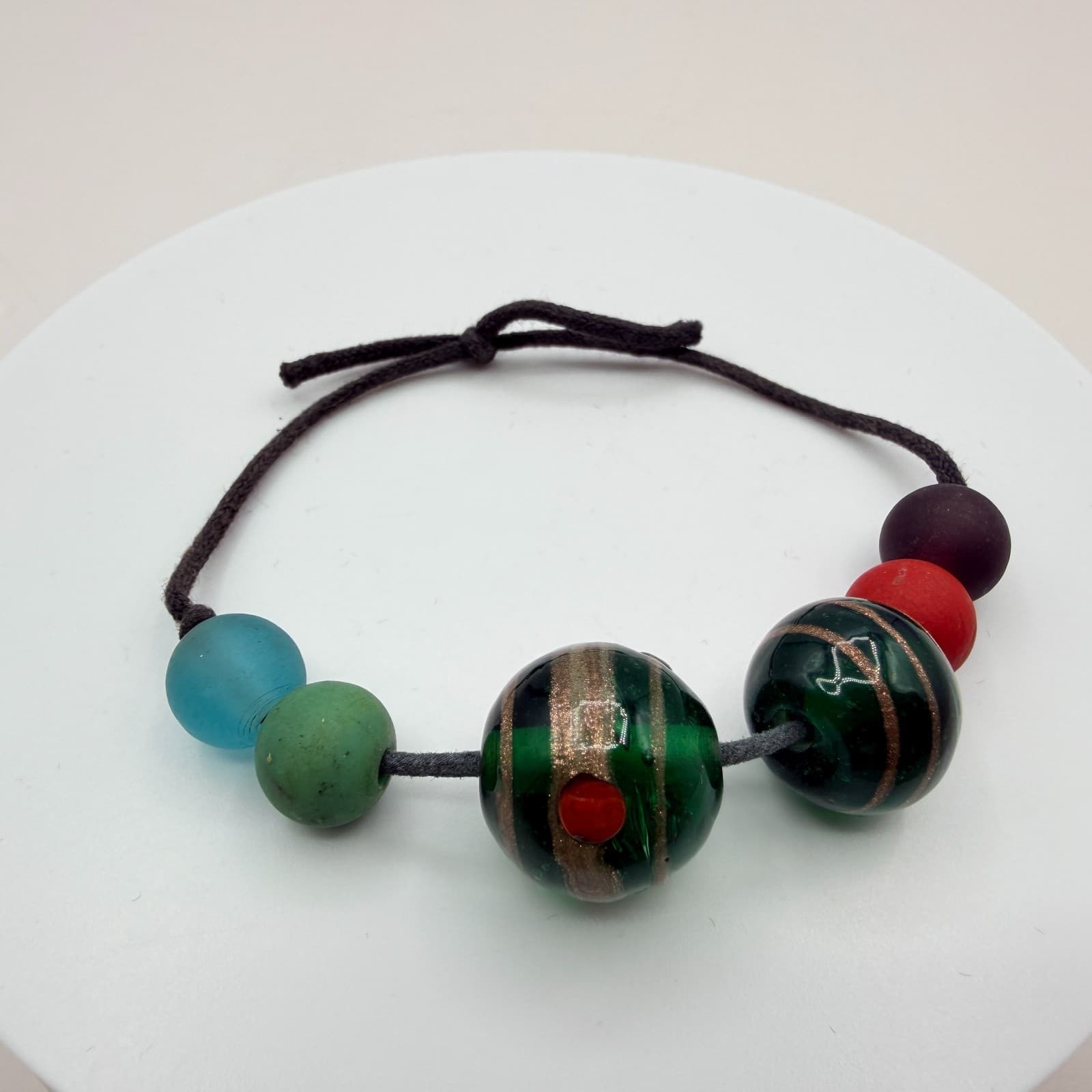 Vintage 80s Lampwork Glass Bead Cord Bracelet Multicolor Striped Classic Jewelry - Thumbnail 7