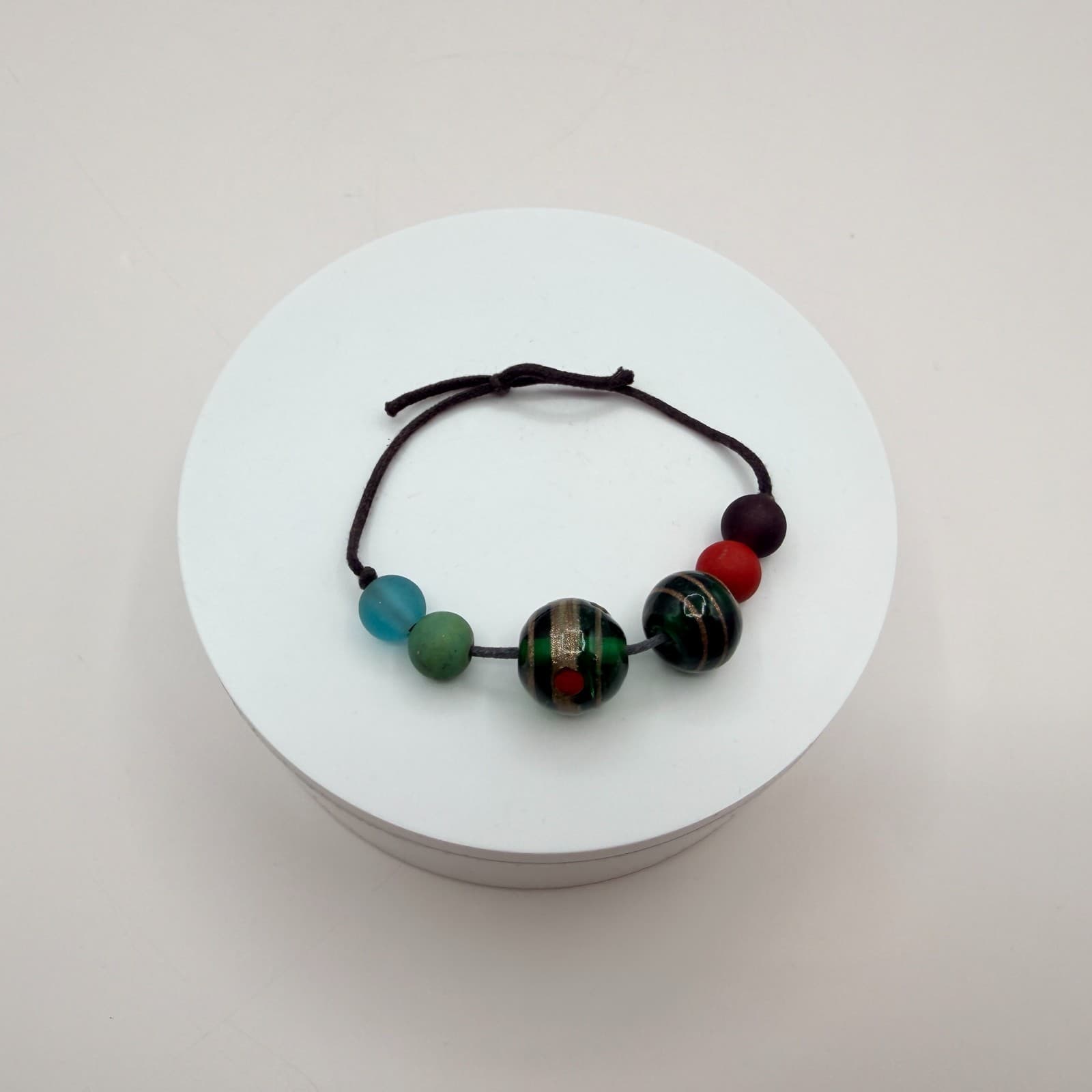 Vintage 80s Lampwork Glass Bead Cord Bracelet Multicolor Striped Classic Jewelry - Thumbnail 8