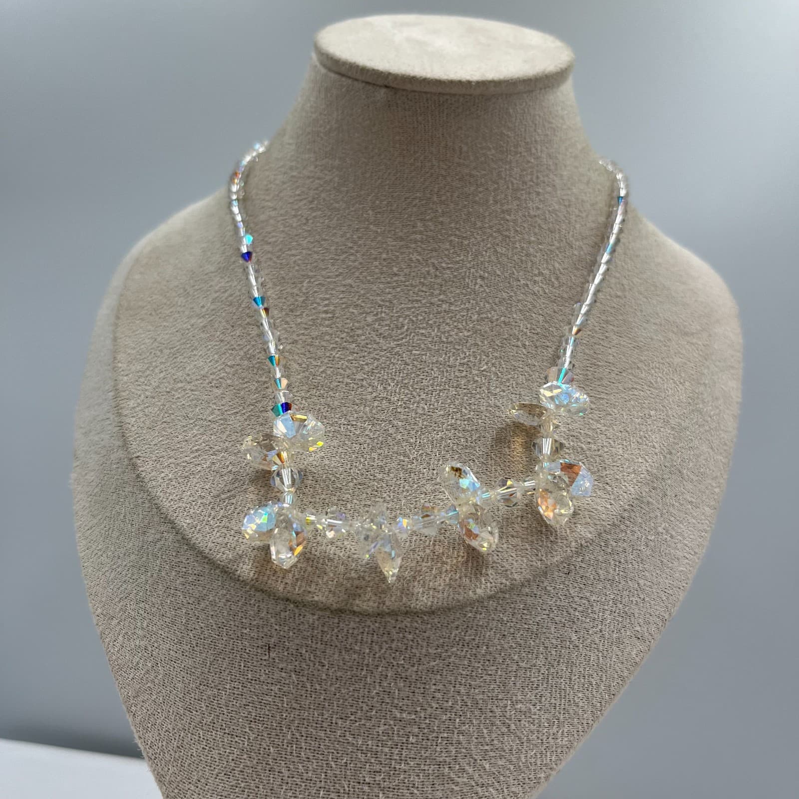 Vintage Aurora Borealis AB Crystal Necklace Iridescent Faceted Bead Choker 1950s - Thumbnail 5