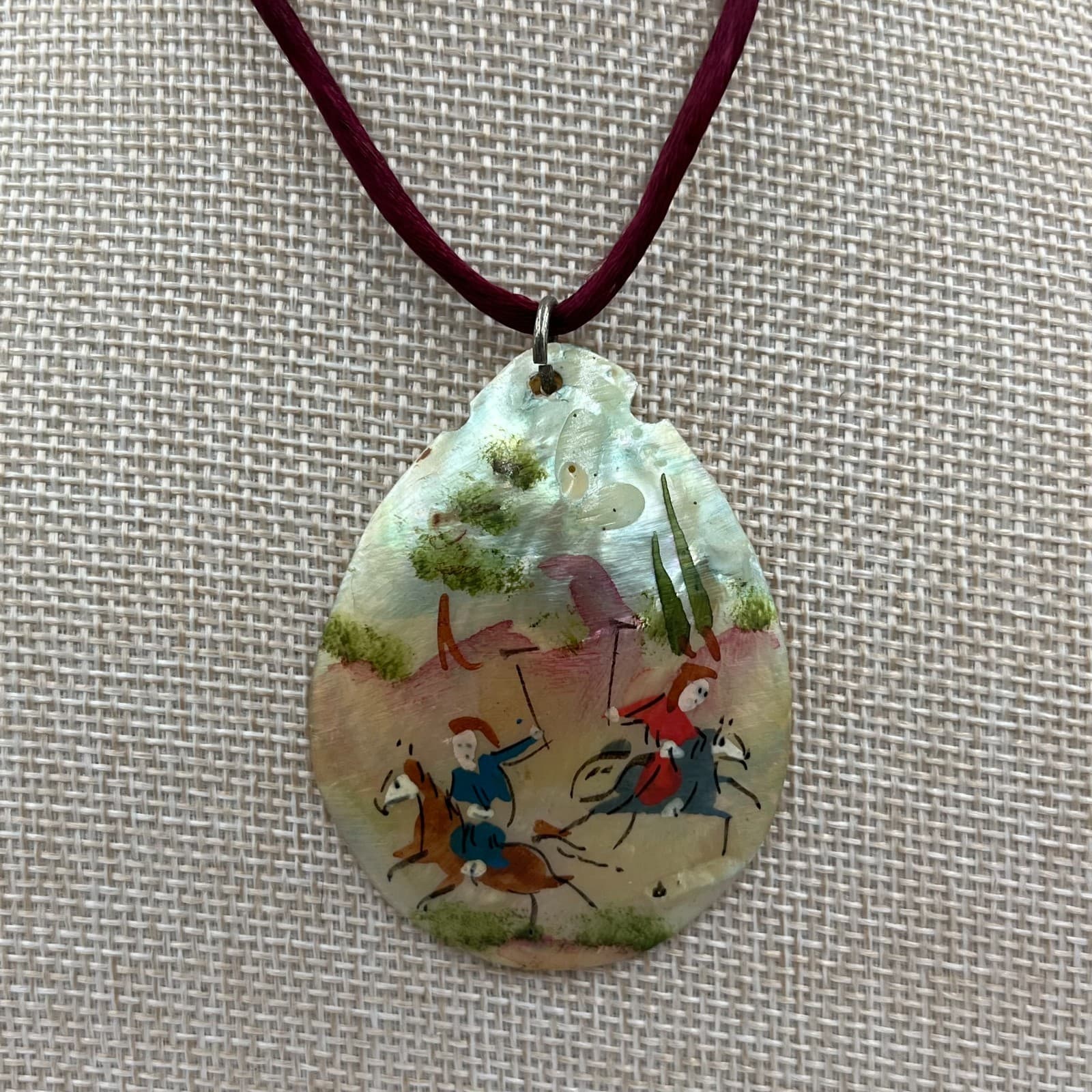 VTG Hand-Painted Mother-Of-Pearl Polo Match Persian Storyteller Pendant Necklace - Thumbnail 3