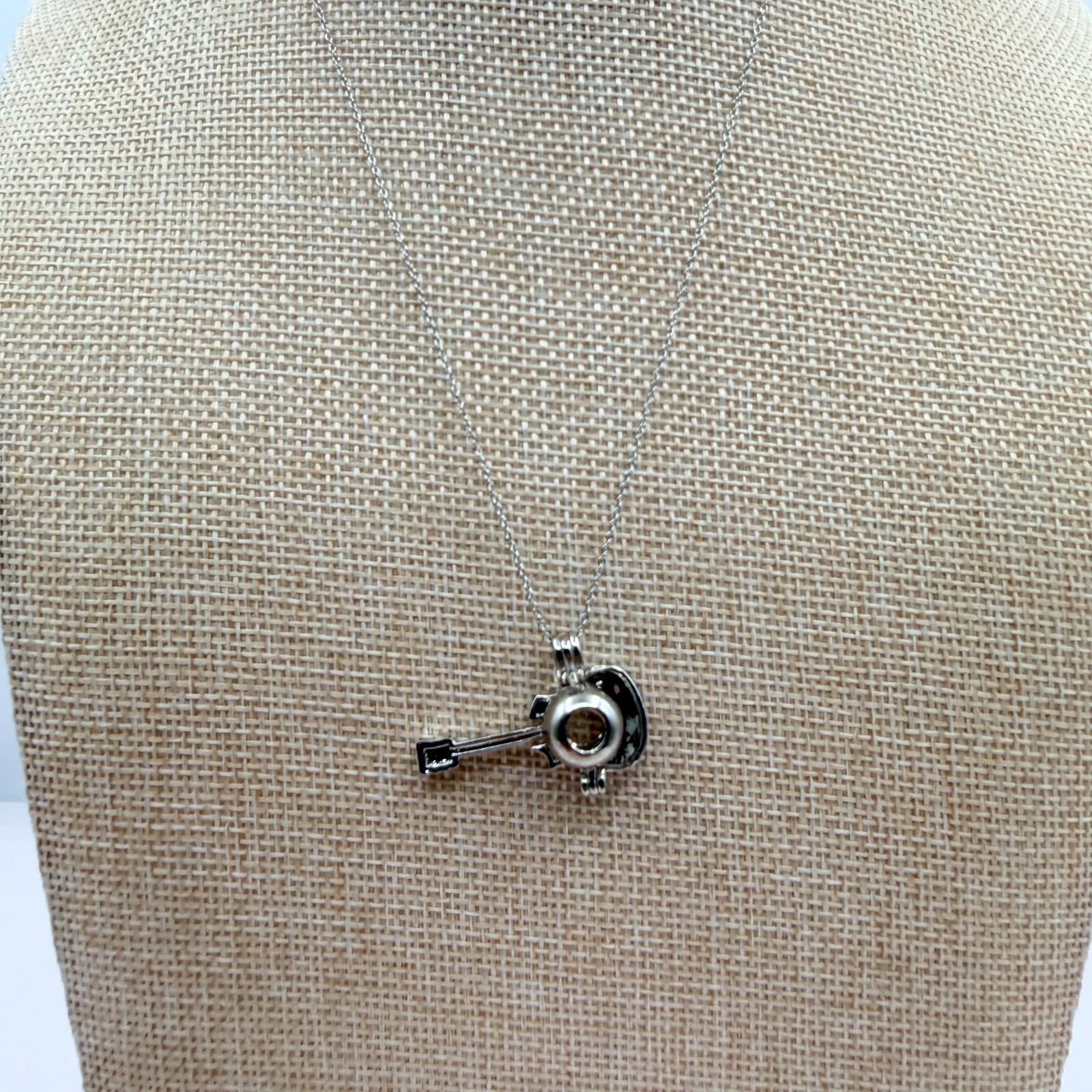 Vintage Y2K Silver Tone Guitar Locket Pendant Necklace Women's Classic Jewelry - Thumbnail 4