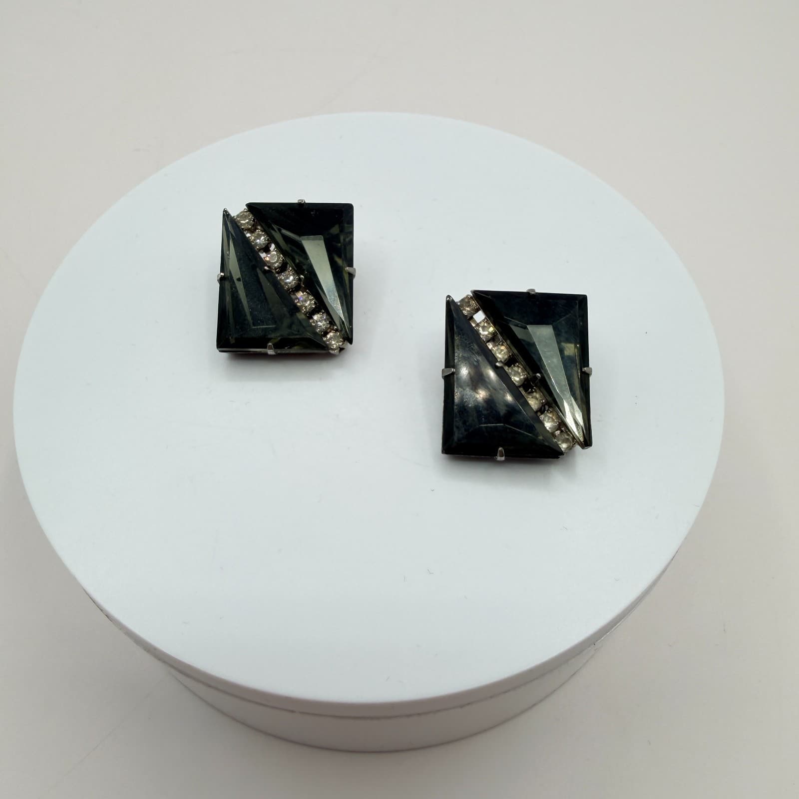 Vintage 80s Schreiner Style Ruffle Clip On Earrings Black Rhinestone Jewelry - Image 1