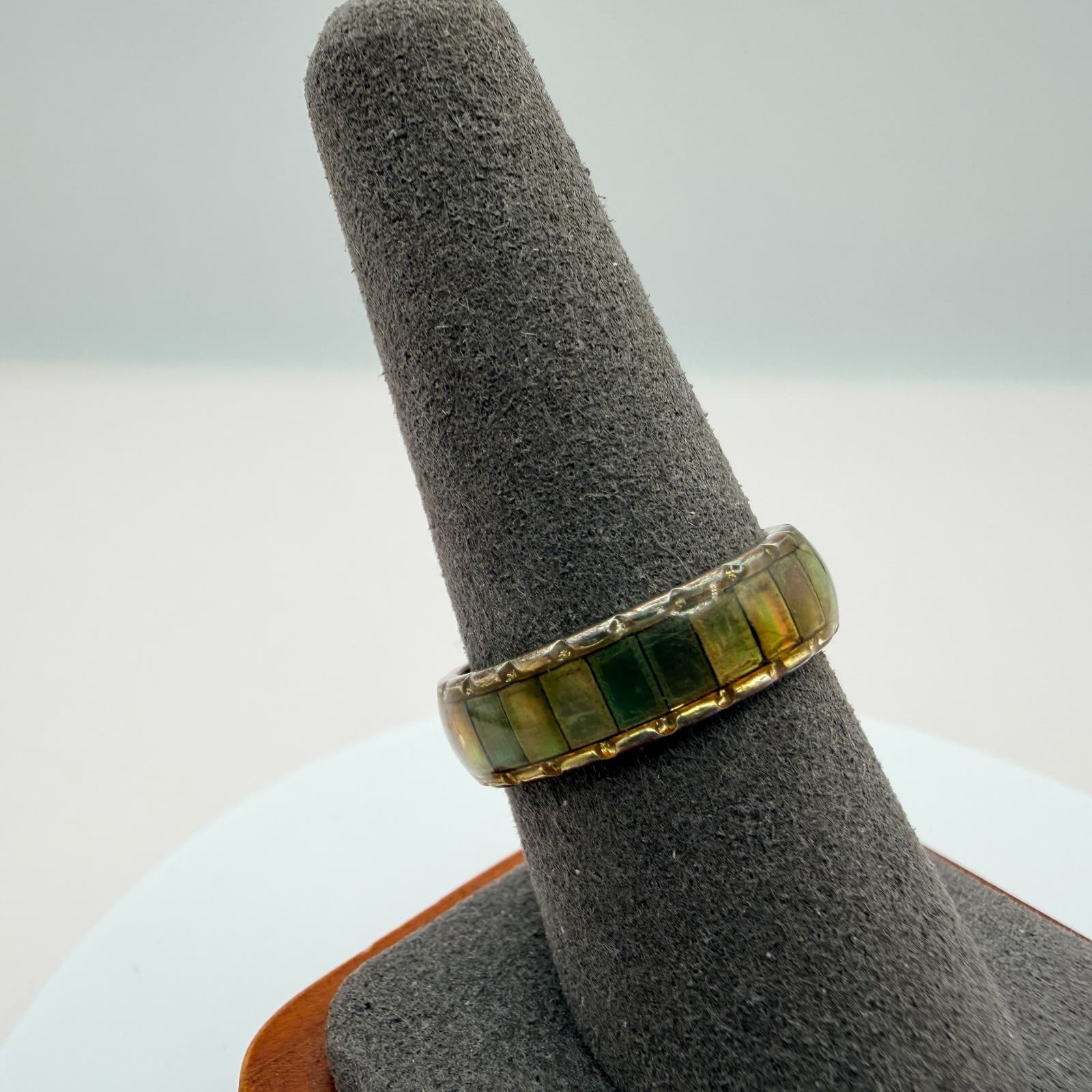 Vintage Y2K Gold Tone Green Turquoise Mosaic Inlay Ring Band Women Retro Jewelry - Thumbnail 3