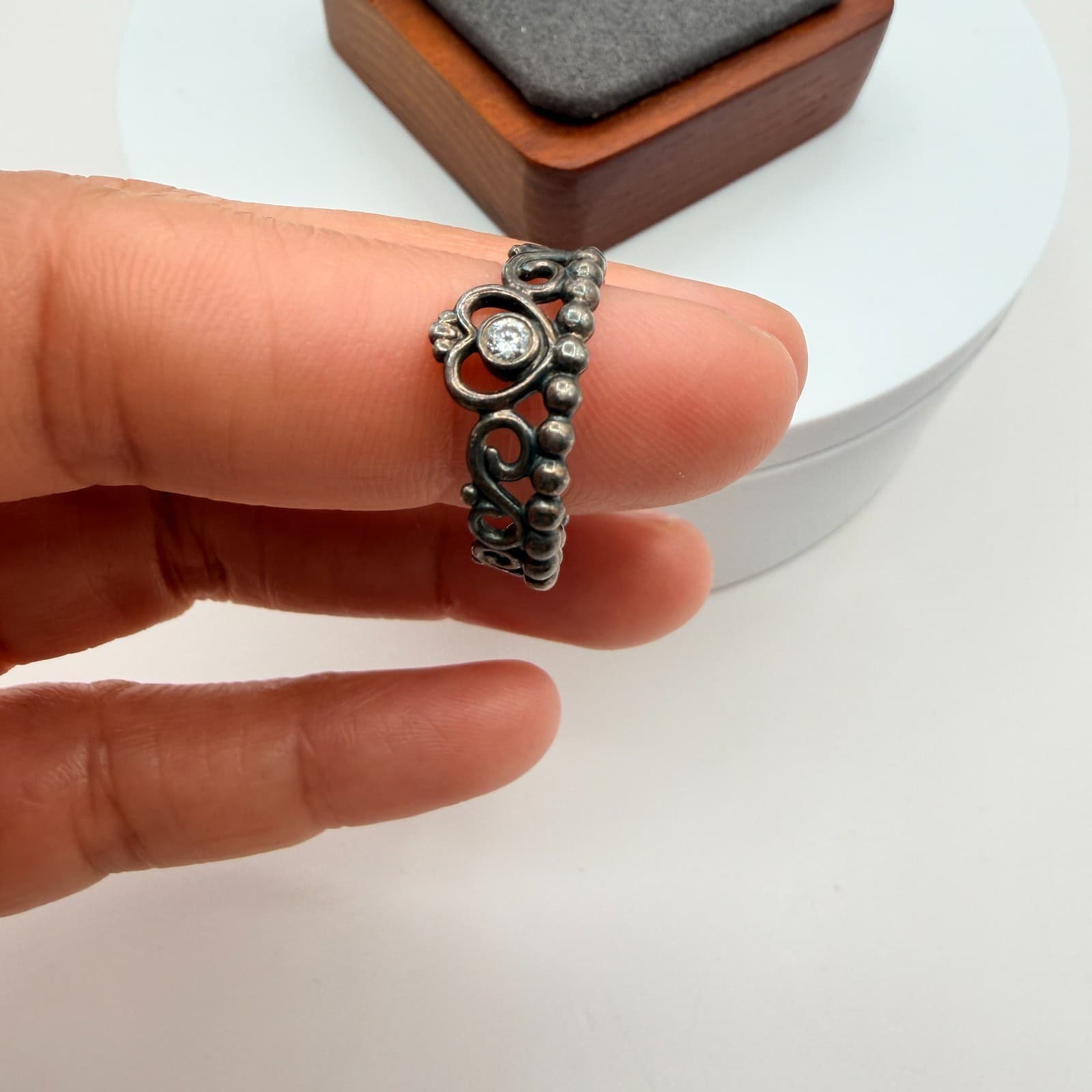 Vintage 80s Princess Tiara Crown Ring Silver Tone Clear Cubic Zirconia Jewelry - Thumbnail 8