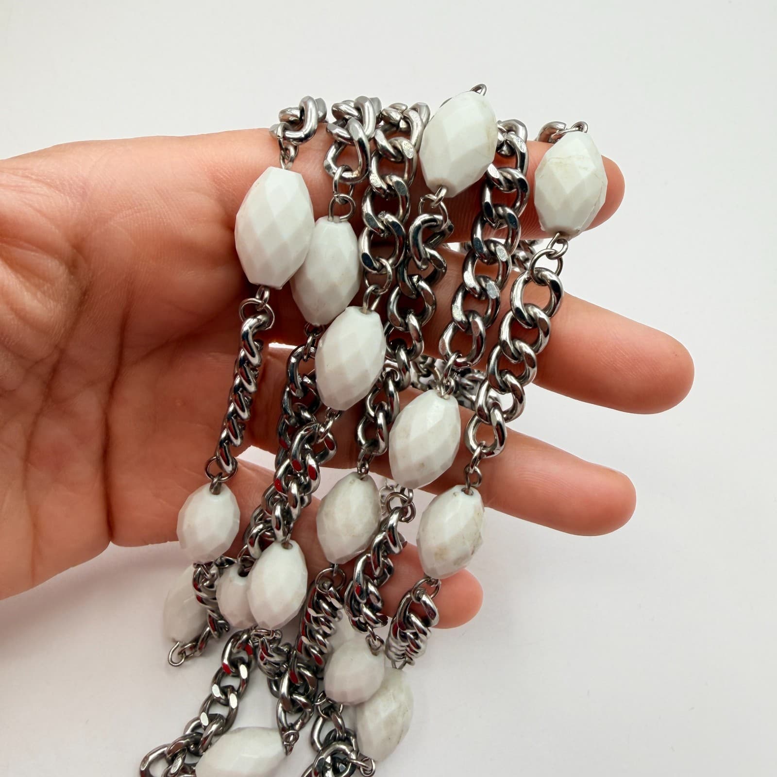 Vintage 90s Multi Strand Silver Tone Chunky Chain White Beaded Necklace Jewelry - Thumbnail 9