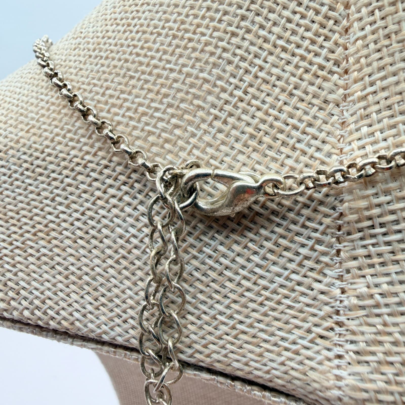 Vintage 90s Silver Tone Faux Pearl Pendant Necklace Women's Classic Jewelry - Thumbnail 9