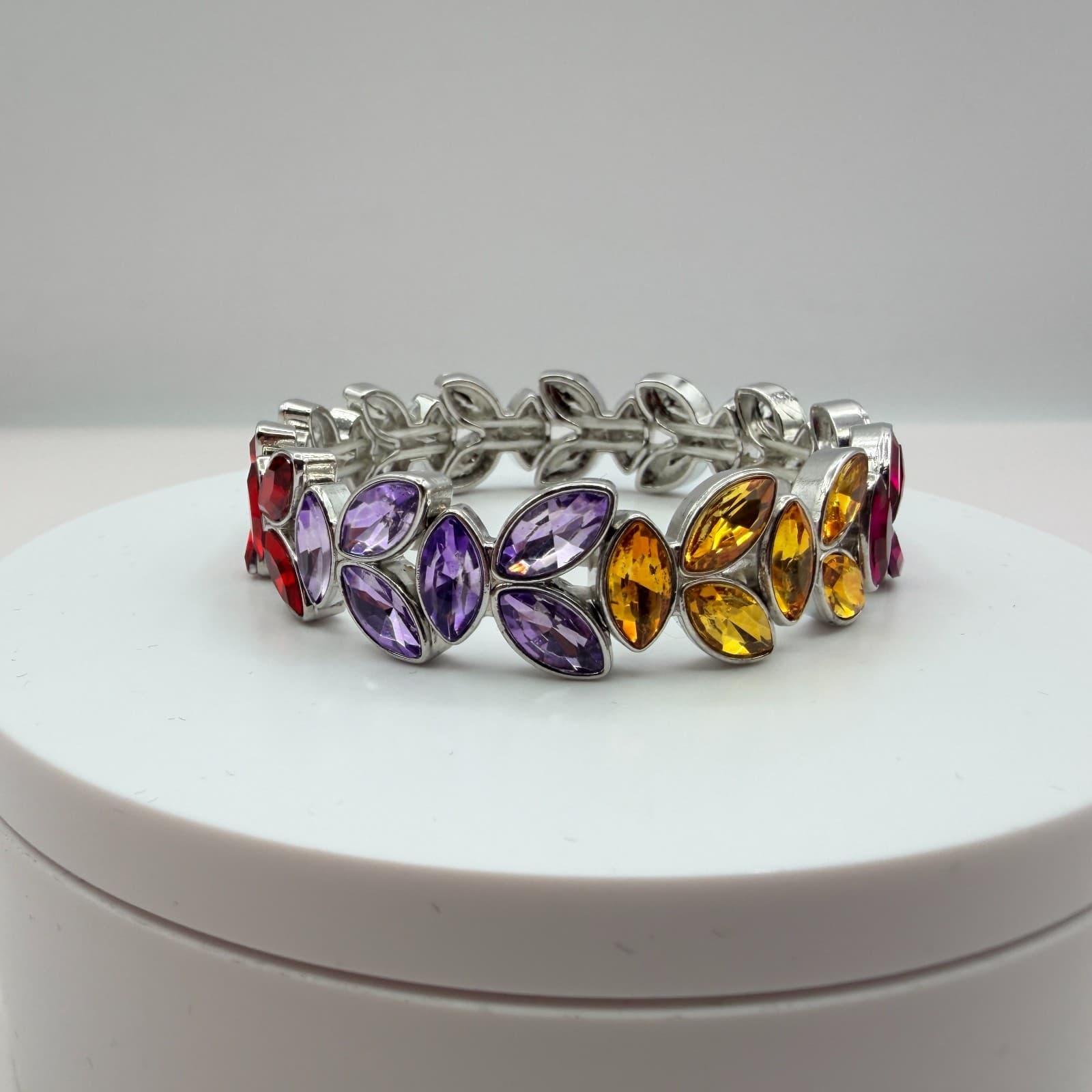 VTG 90s Silver Tone Rhinestones Stretch Bracelet Women's Classic Fashion Jewelry - Thumbnail 7