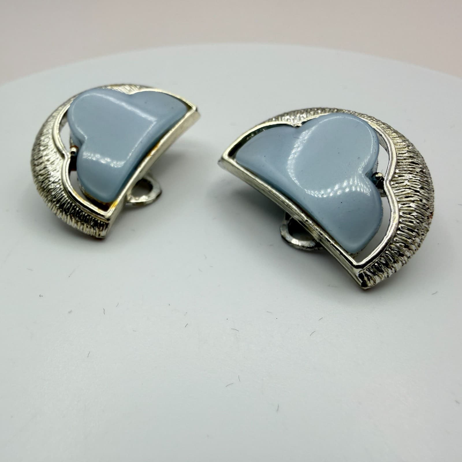 Vintage 80s Modern Blue Chalcedony Clip-On Earrings Silver Tone Abstract Jewelry - Thumbnail 4