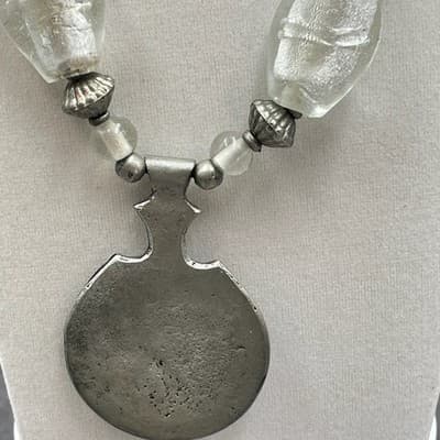 Silver-Tone Chunky Dichroic Glass Beaded Brutalist Spiral Disc Pendant Necklace - Thumbnail 6