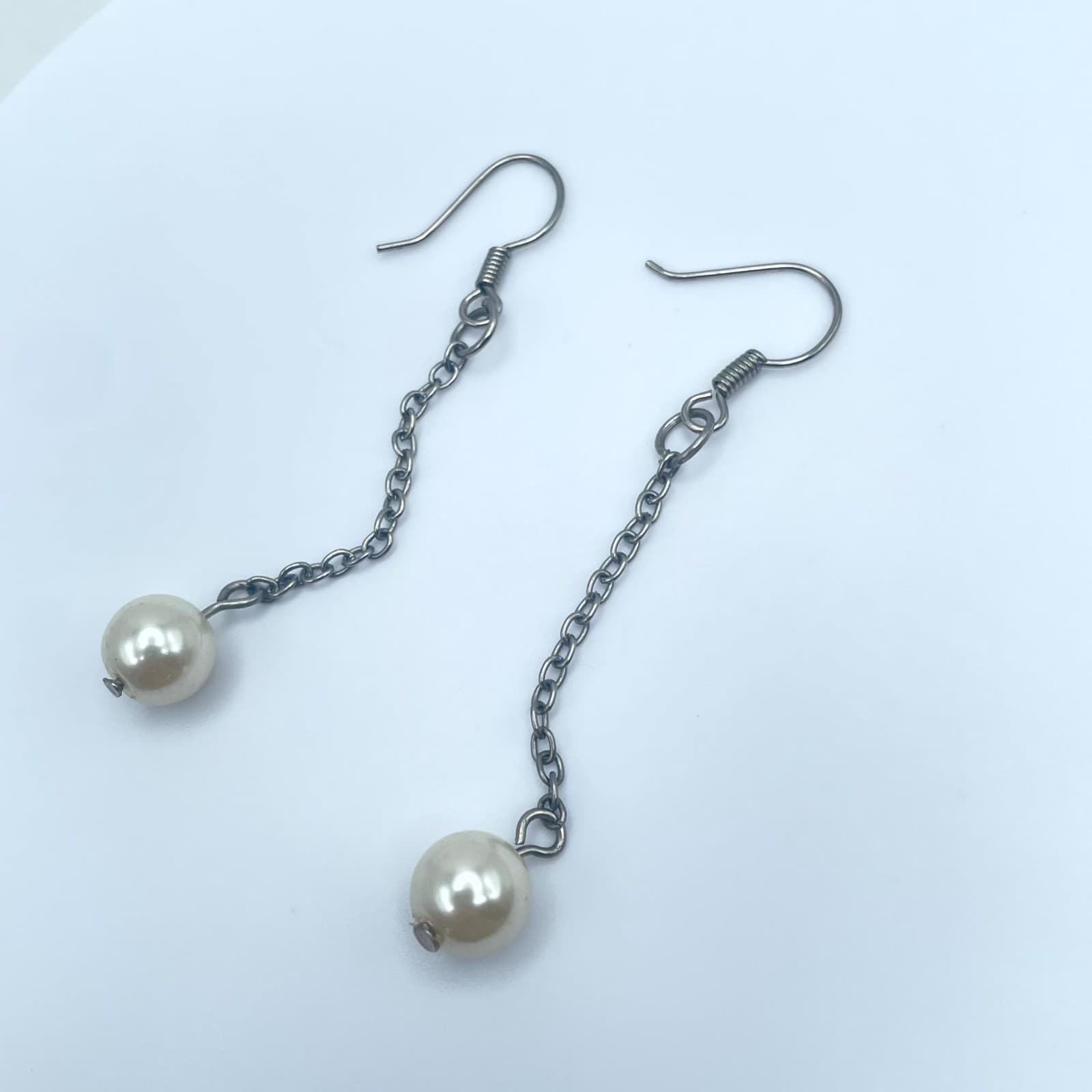 Boutique Silver-Tone Round Link Chain Mother Of Pearl Dangle French Hook Earring - Thumbnail 3