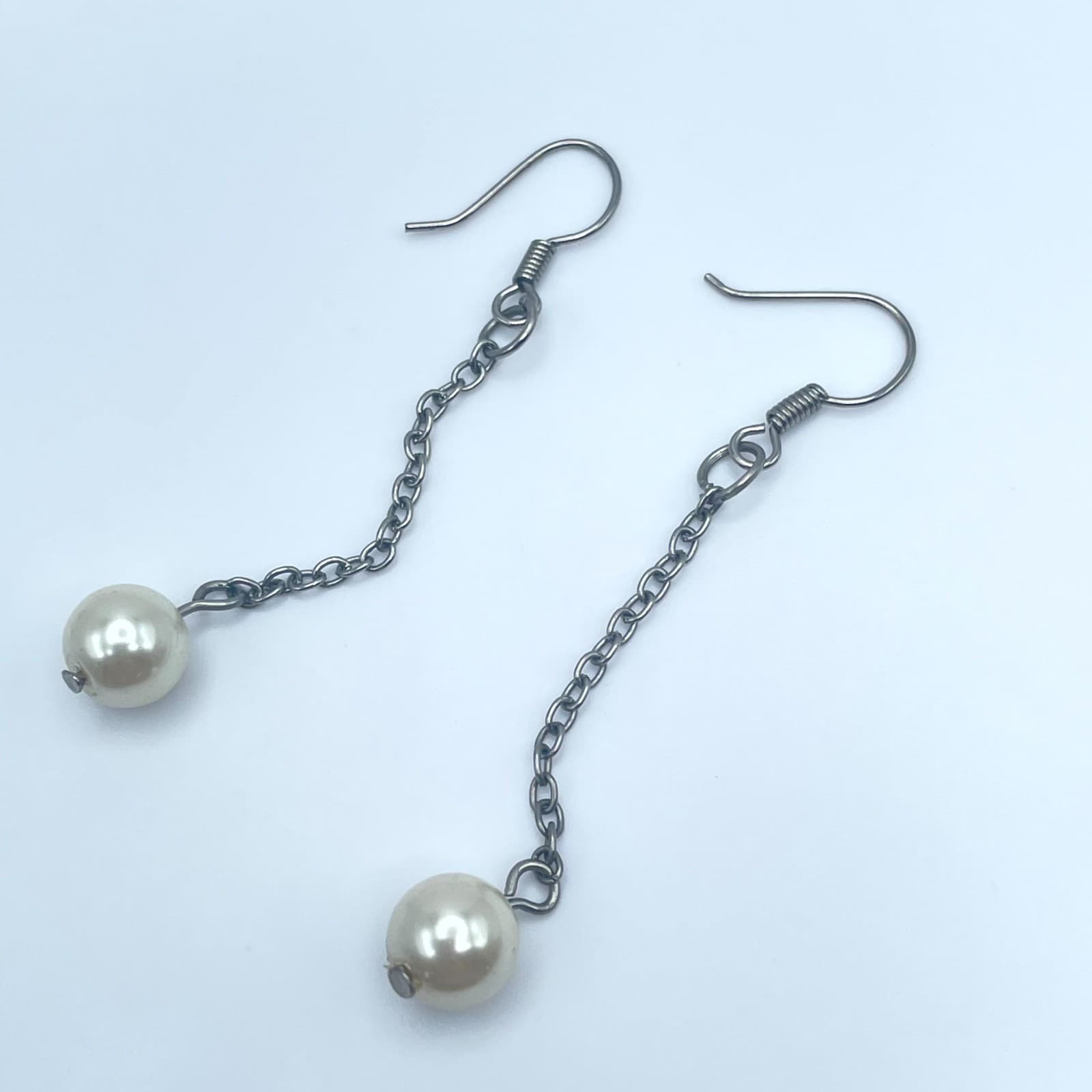 Boutique Silver-Tone Round Link Chain Mother Of Pearl Dangle French Hook Earring - Thumbnail 6