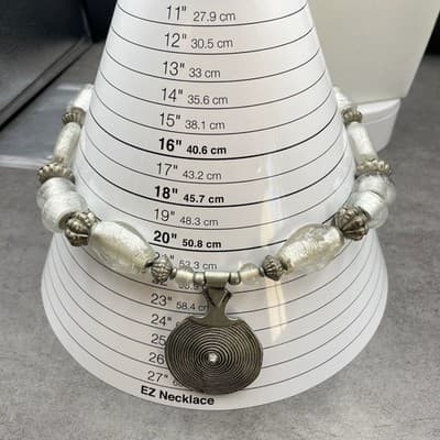 Silver-Tone Chunky Dichroic Glass Beaded Brutalist Spiral Disc Pendant Necklace - Thumbnail 8