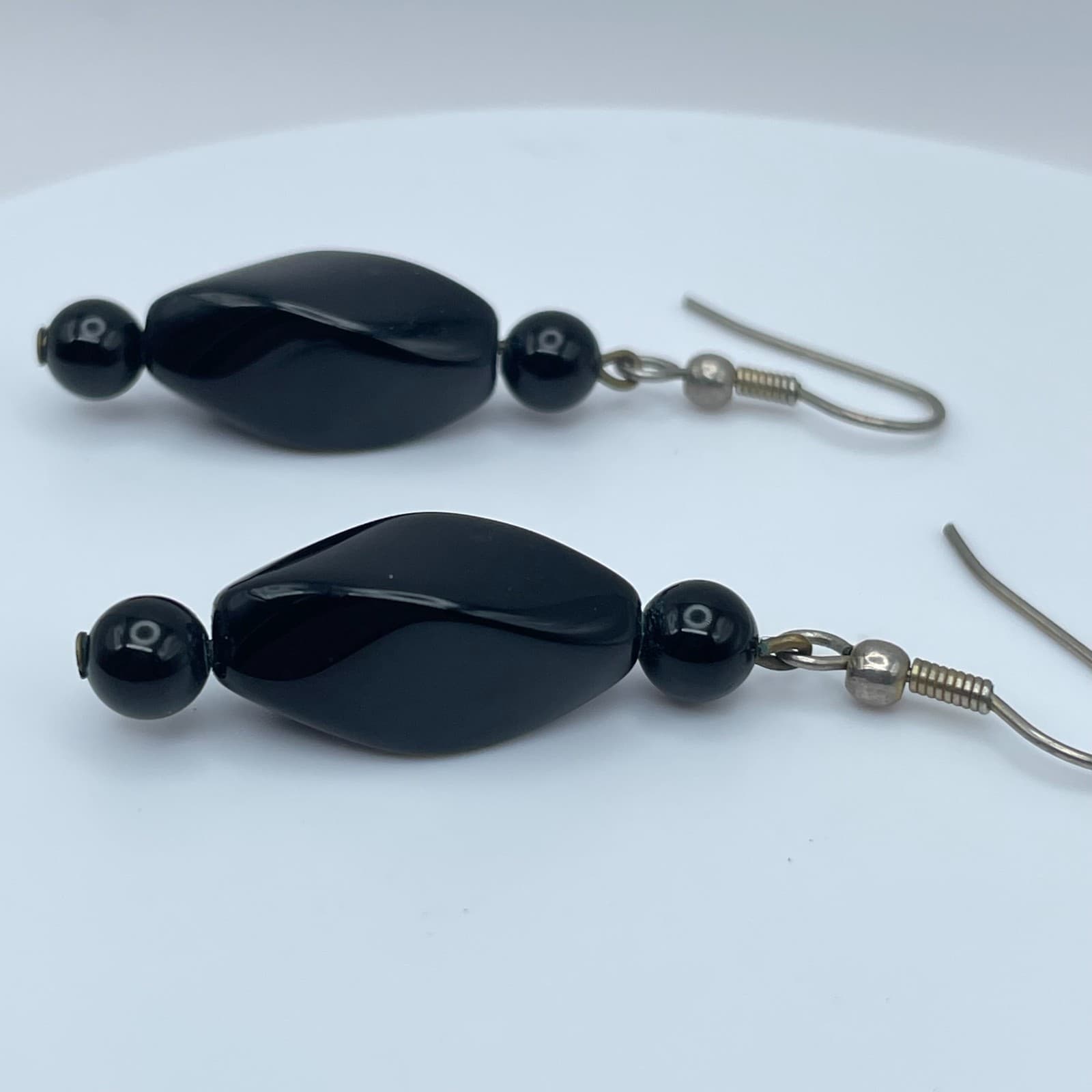 Vintage 90s Black Onyx Beaded Silver Tone Dangle Earrings Boho Women's Jewelry - Thumbnail 2