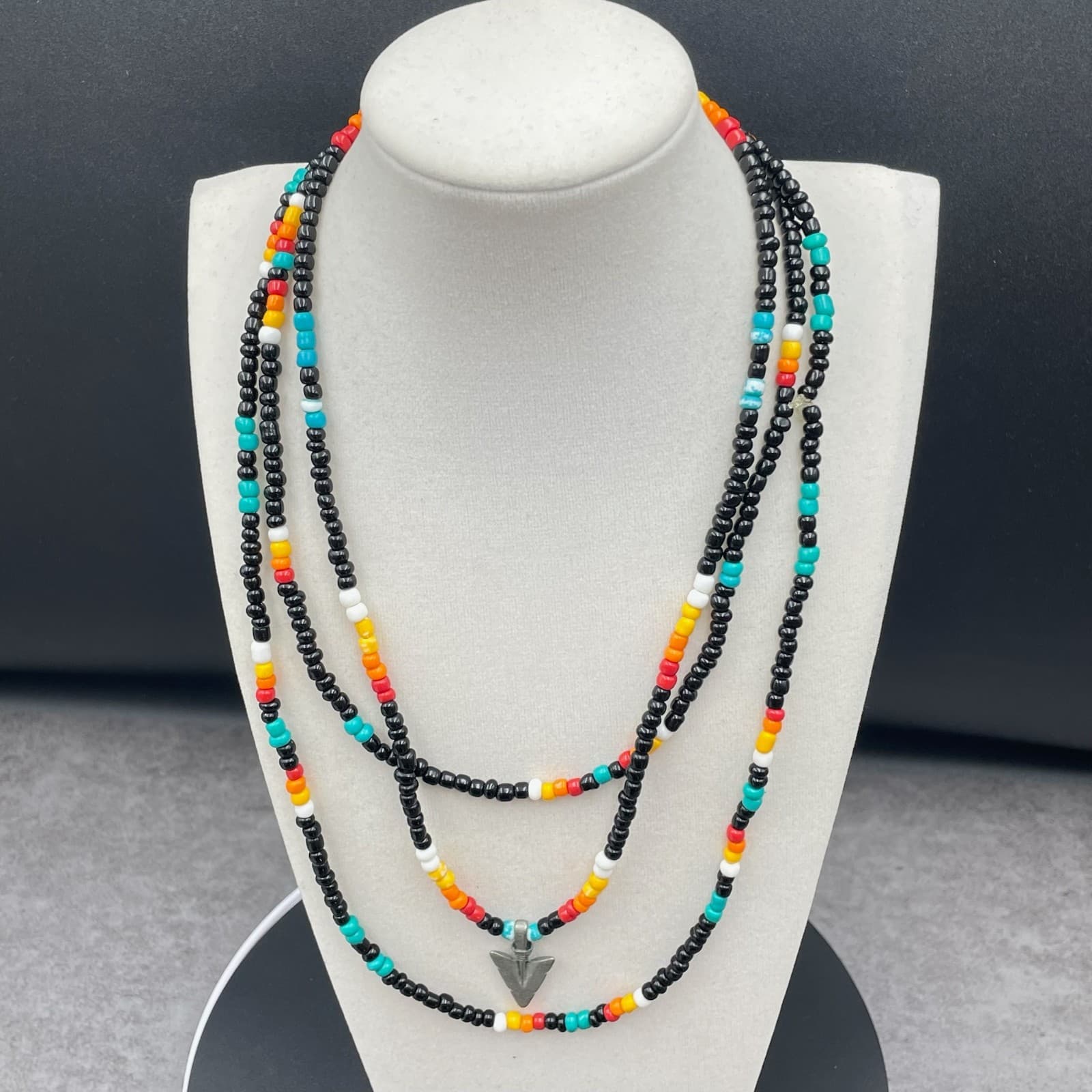 Black Teal American Native Glass Beads Multi-Strand Arrowhead Pendant Necklace - Thumbnail 4