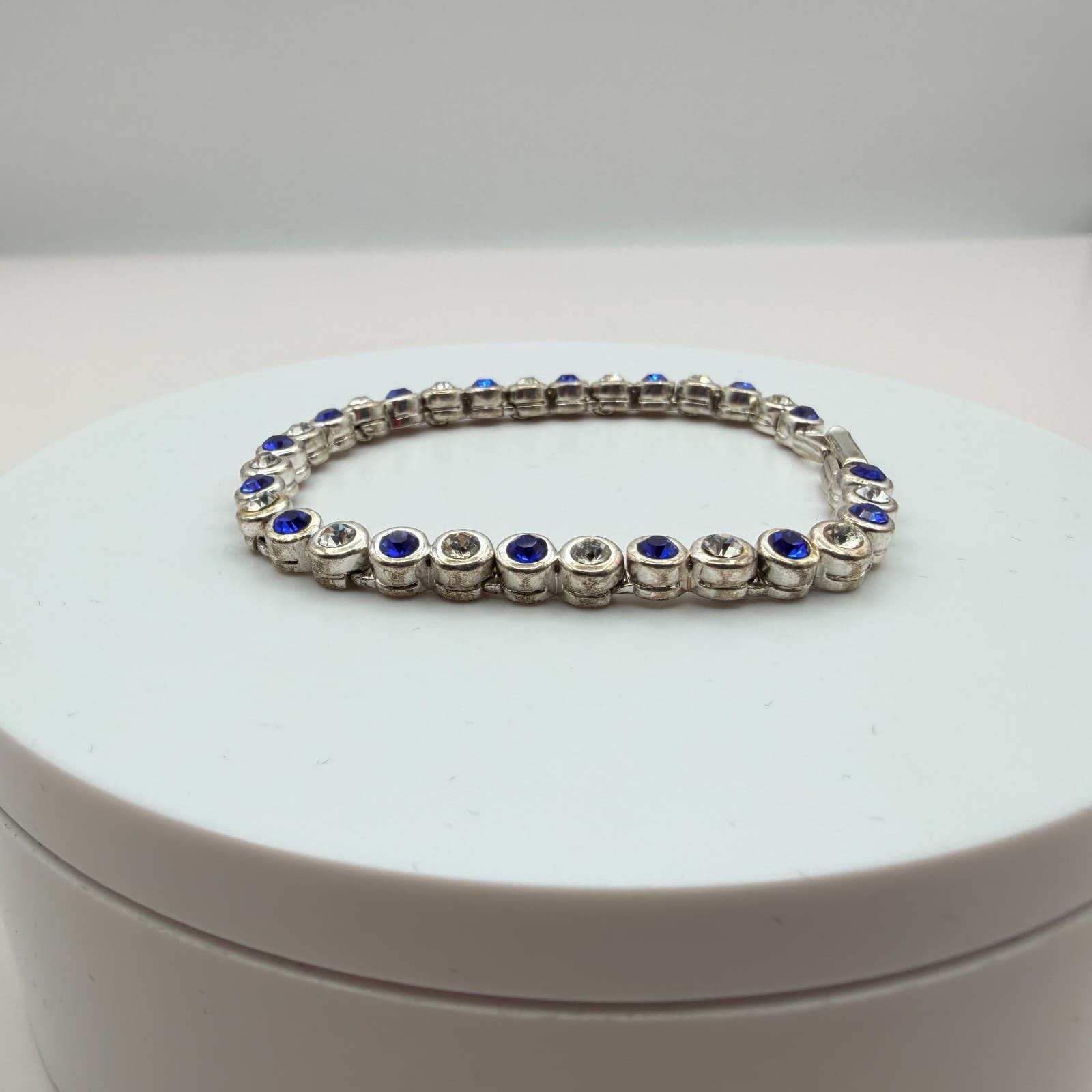 Vintage 90s Silver Tone Rhinestone Tennis Bracelet Women's Classic Jewelry - Thumbnail 7
