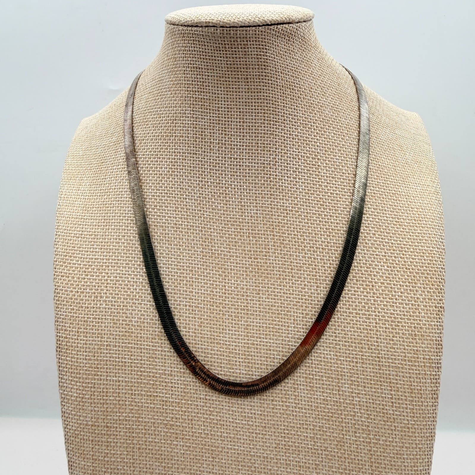 Vintage 80s Silver Tone Herringbone Snake Chain Necklace Korea Flat Link Jewelry - Thumbnail 2